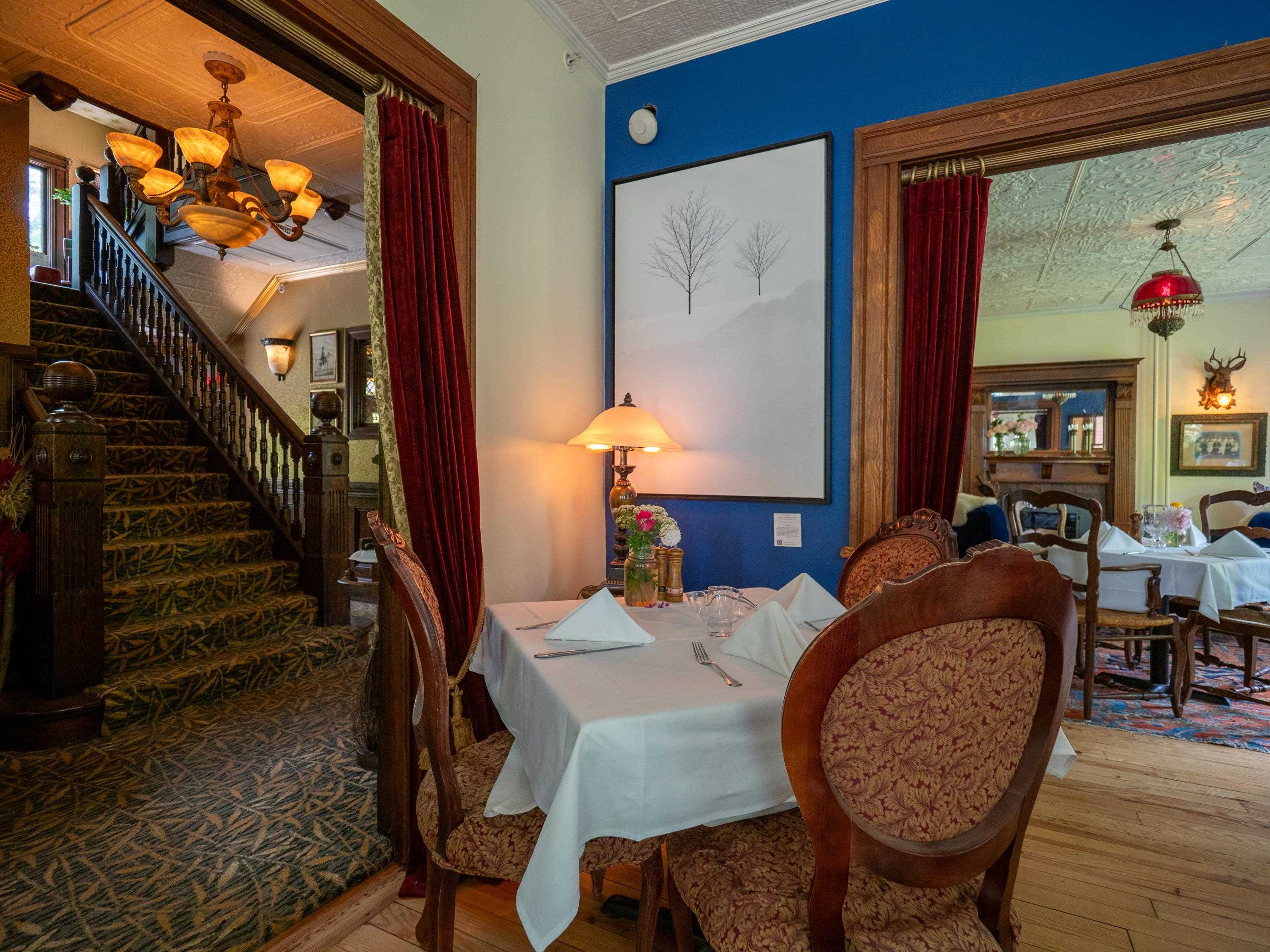 Stairs to second floor 23852818