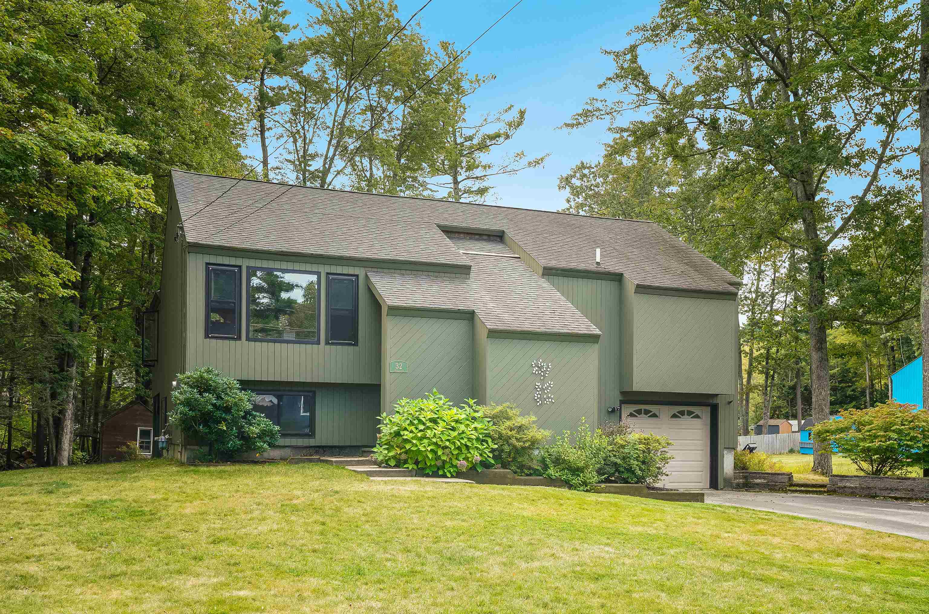 Homes for sale in Milford, NH | 32 Larch Rd, Milford, NH 03055 | MLS# 5062389