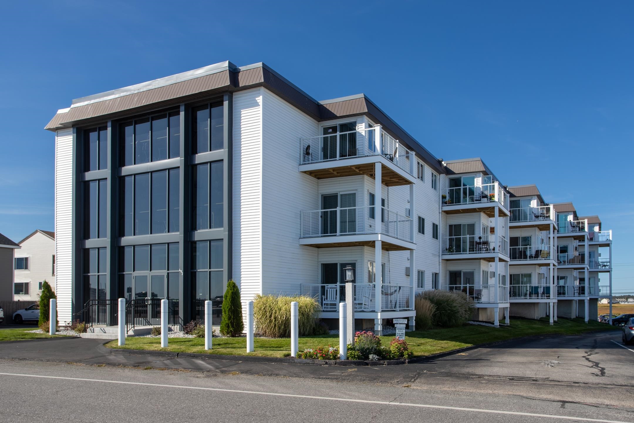 493 Ocean Blvd, Hampton, NH 03842