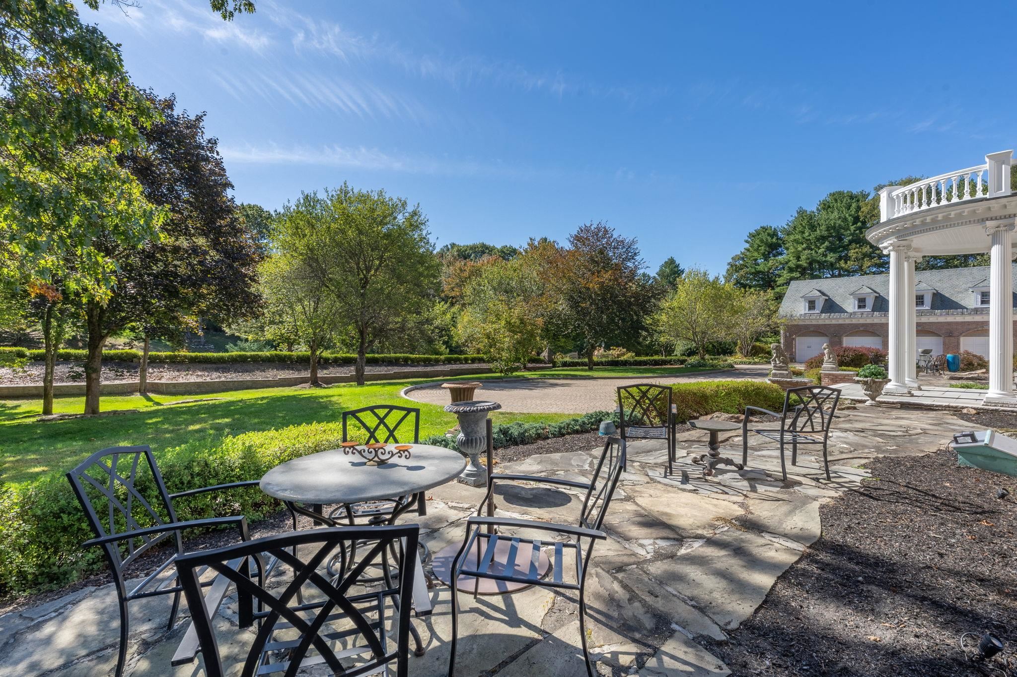 Homes for sale in Windham, NH | 6 Lancaster Rd, Windham, NH 03087 | MLS# 5062596