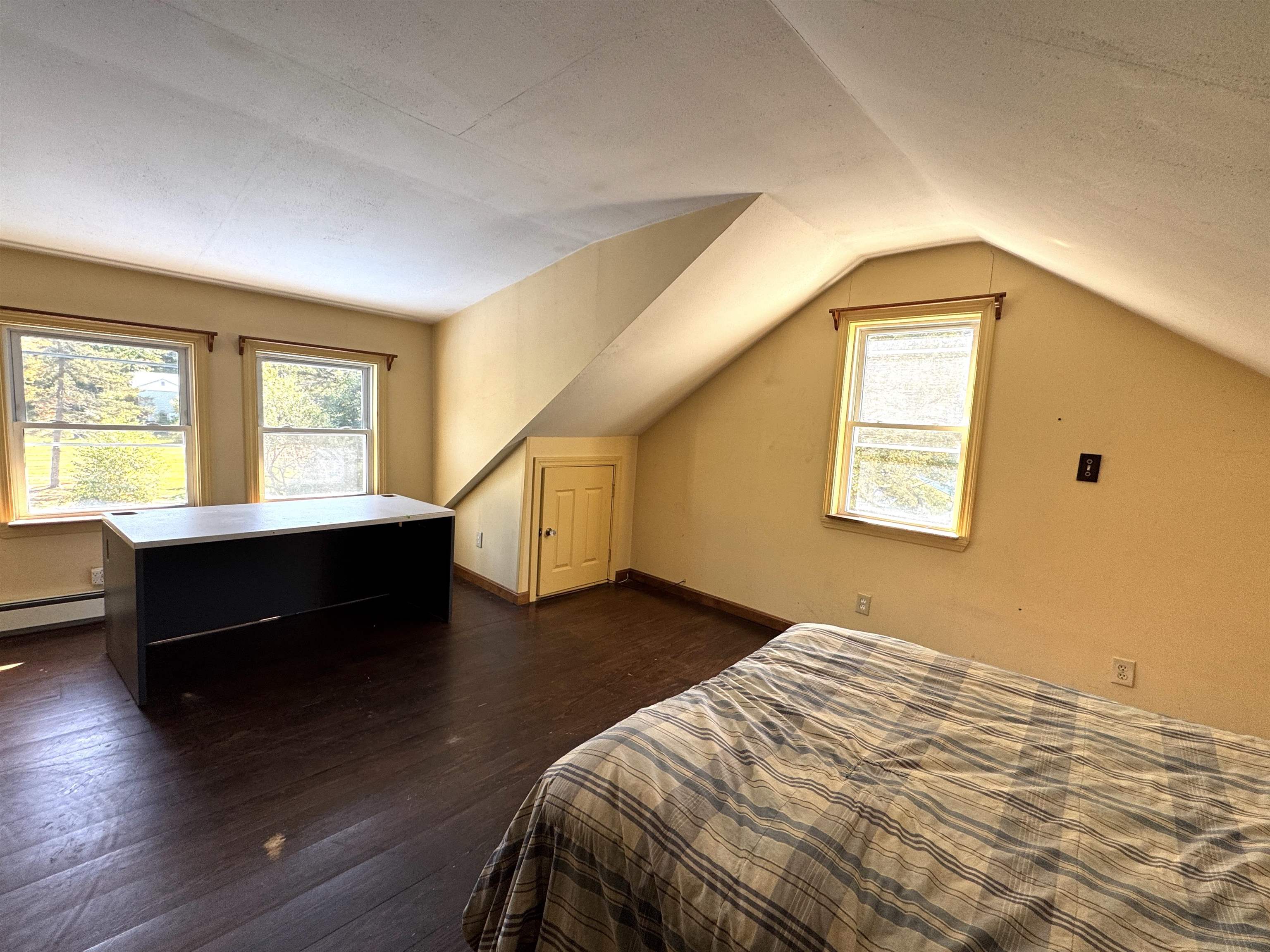 Spacious and full of light 24129142