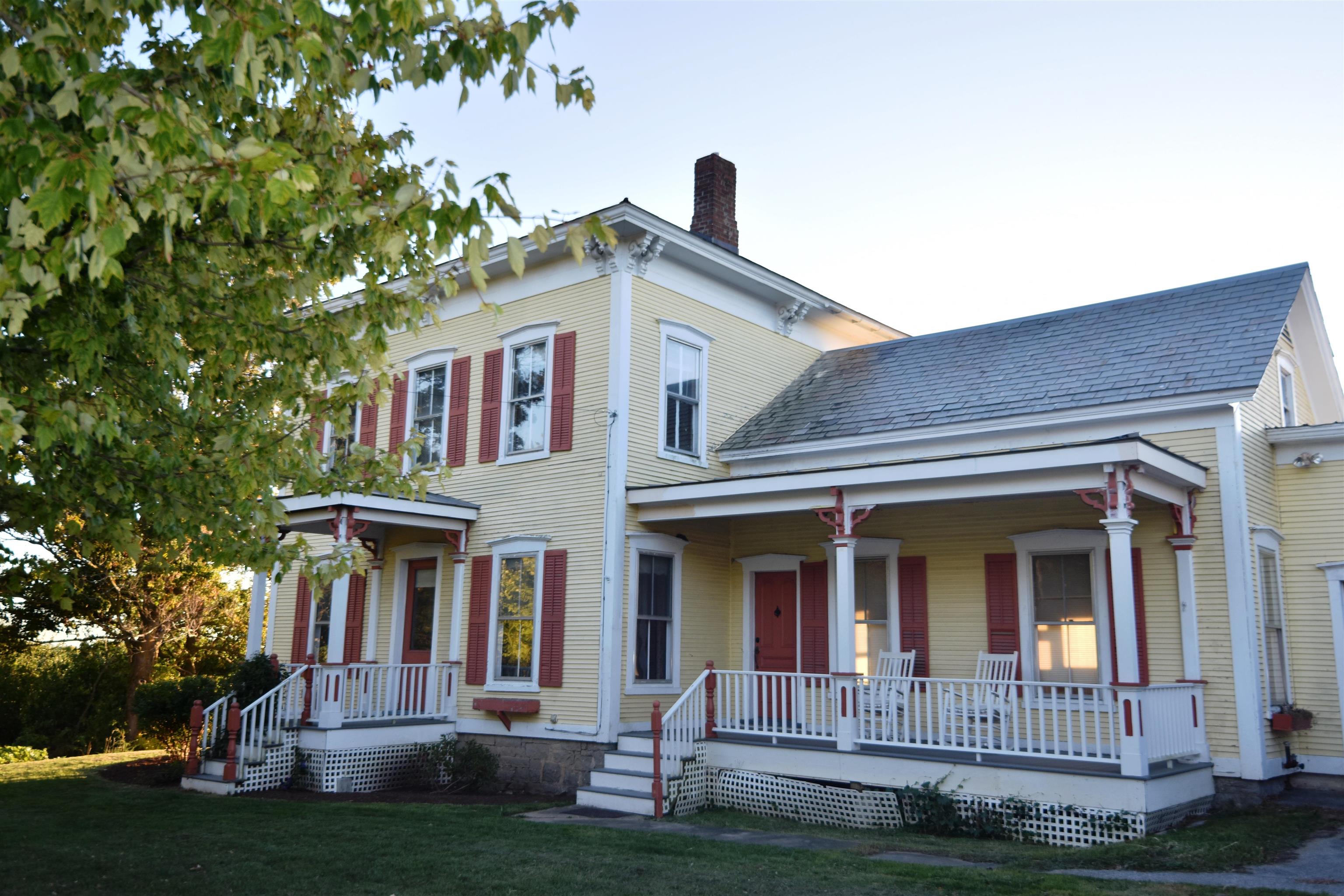 Addison VT Home for sale $$469,000 $267 per sq.ft.