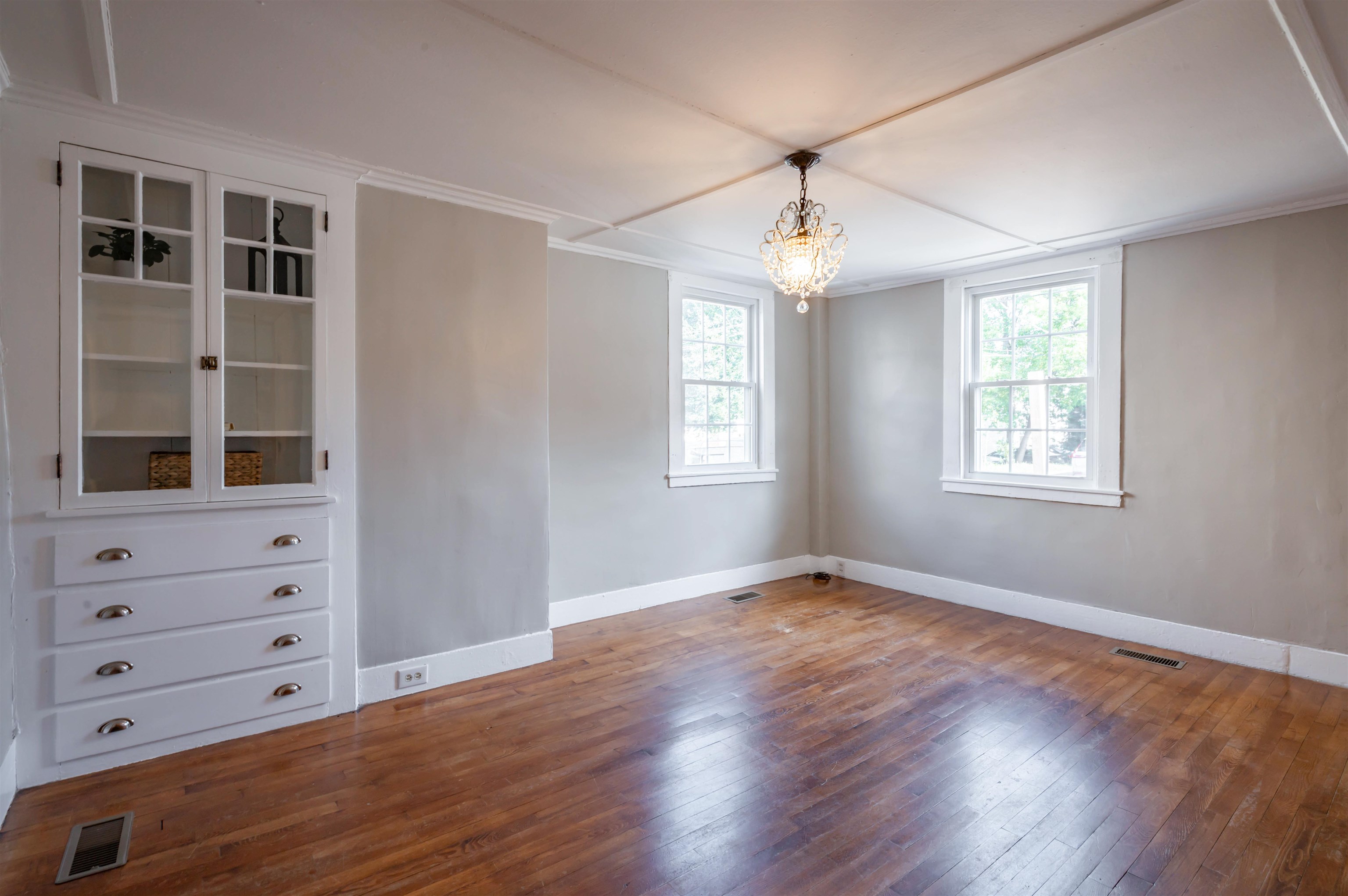Antique Built-In Hutch!