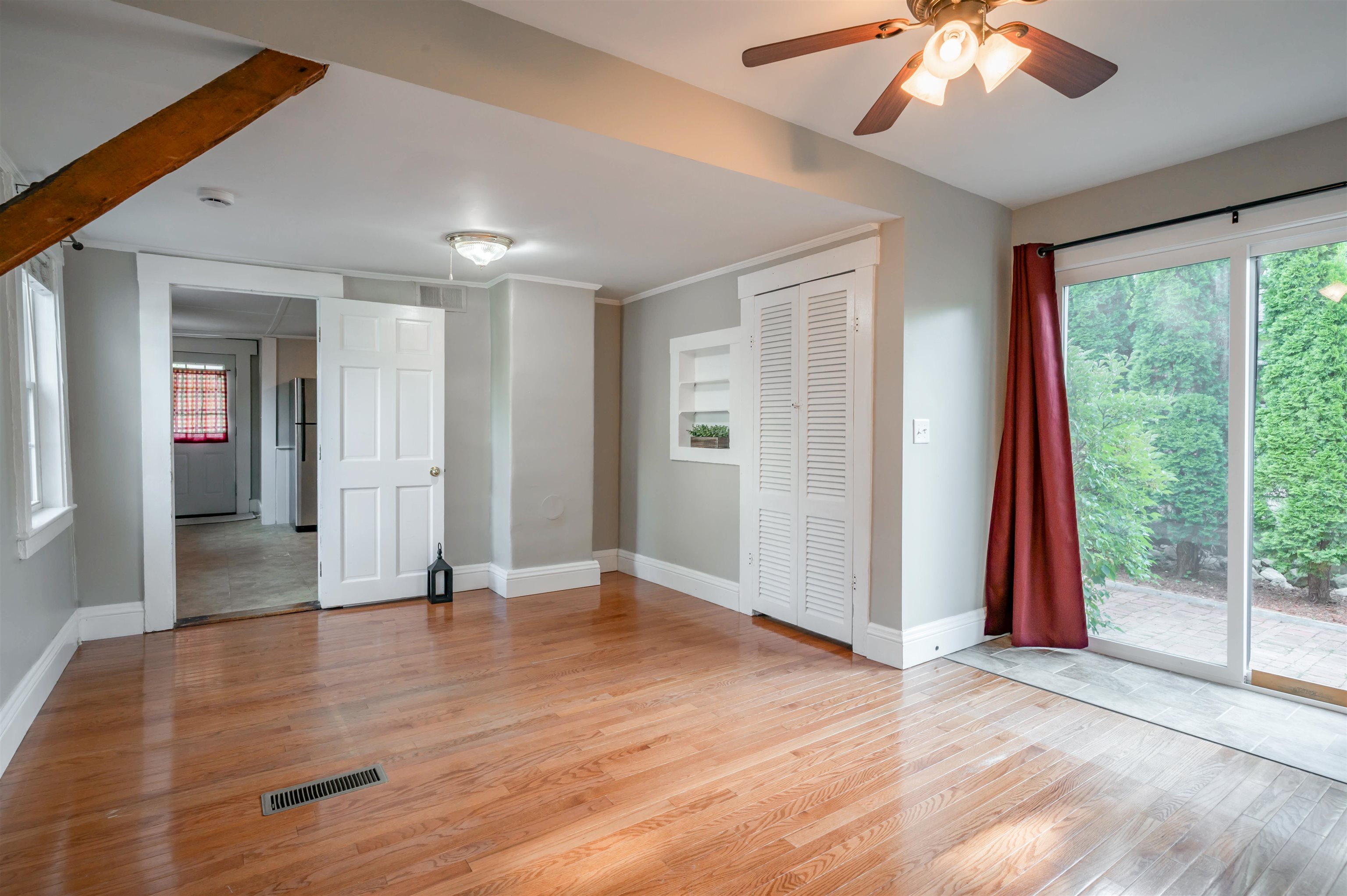 Built in Shelves and Hardwood Floors