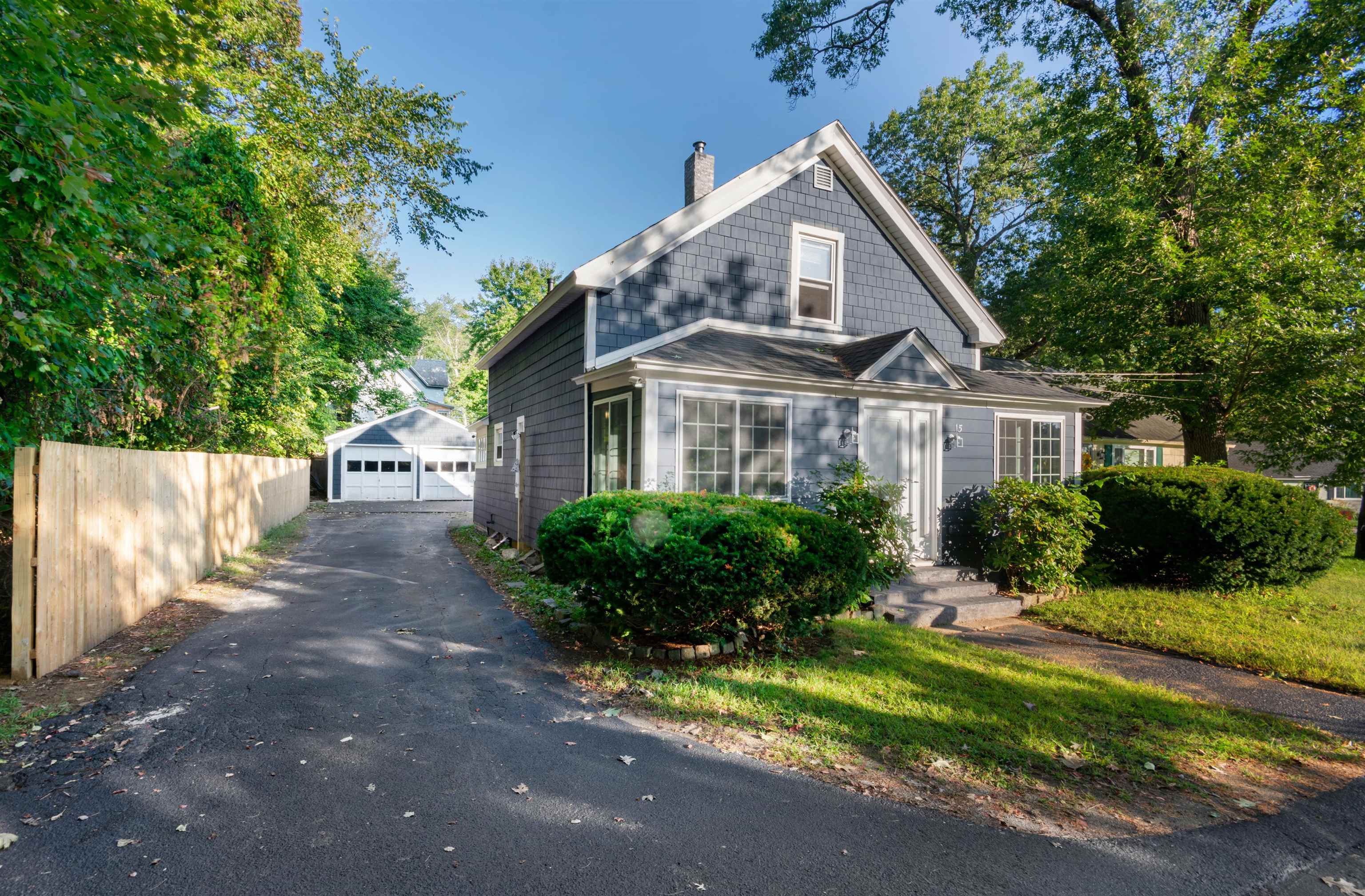 Manchester NH Home for sale $$355,000 $352 per sq.ft.