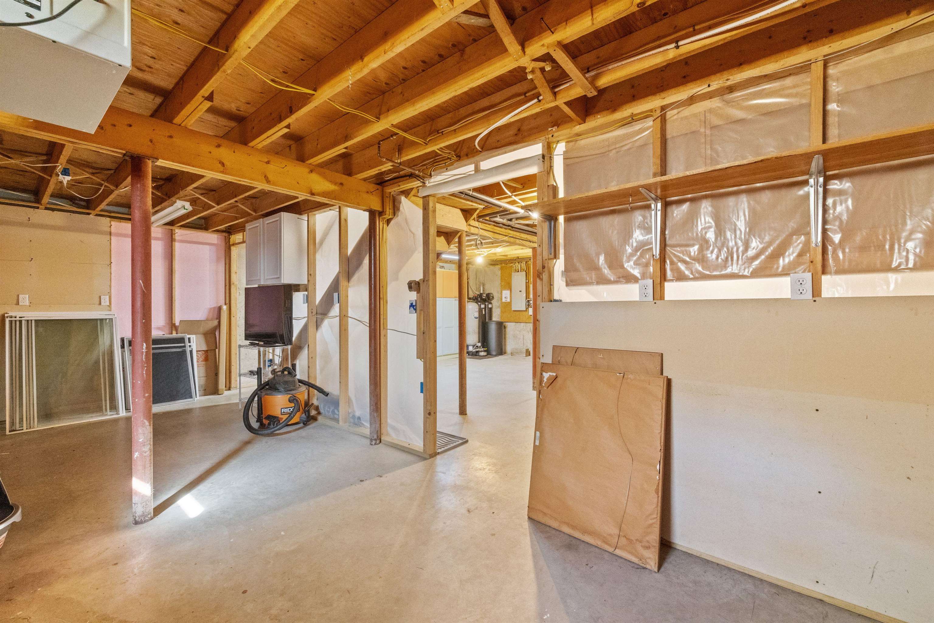 Homes for sale in Henniker, NH | 430 Highland Dr, Henniker, NH 03242 | MLS# 5062881