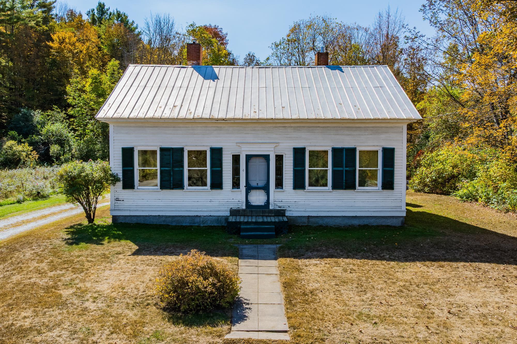 Homes for sale in Strafford, VT | 4 Mine Rd, Strafford, VT 05070 | MLS# 5062959