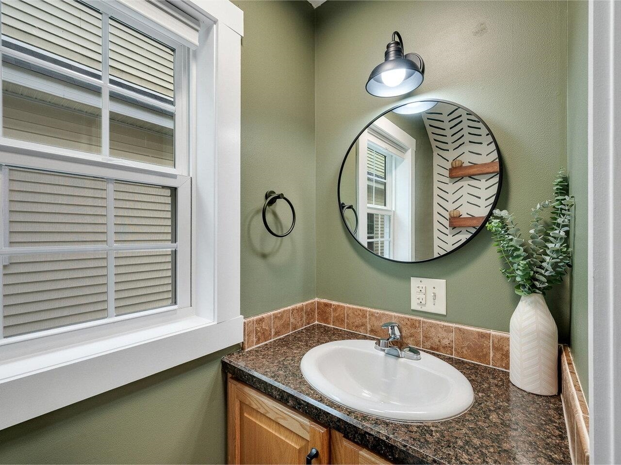 Homes for sale in Waterbury, VT | 91 O'Hear Ct, Waterbury, VT 05676 | MLS# 5062973