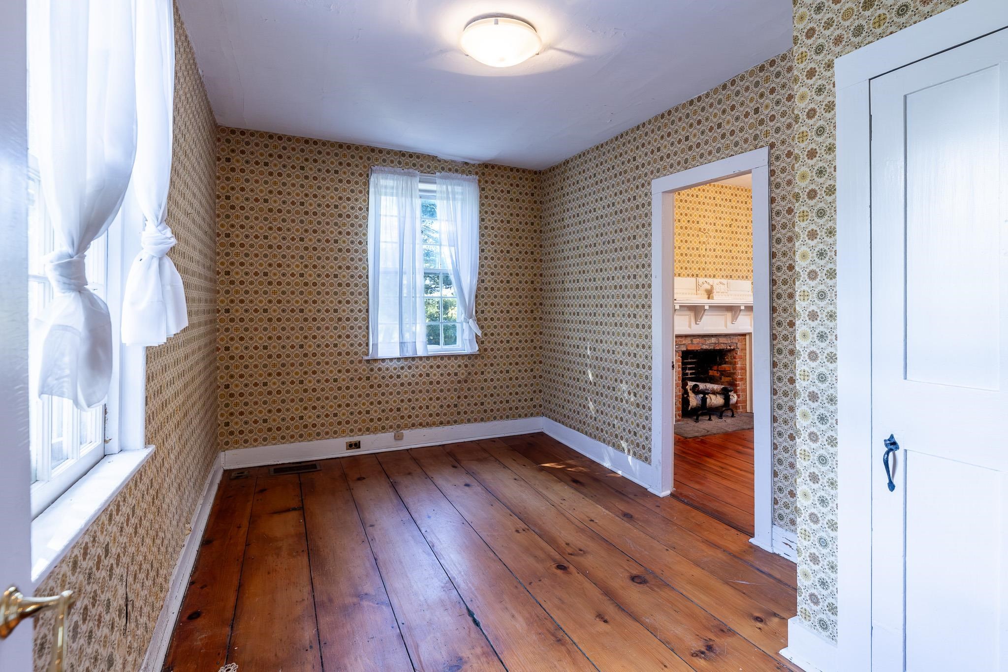 3rd bedroom 24151925