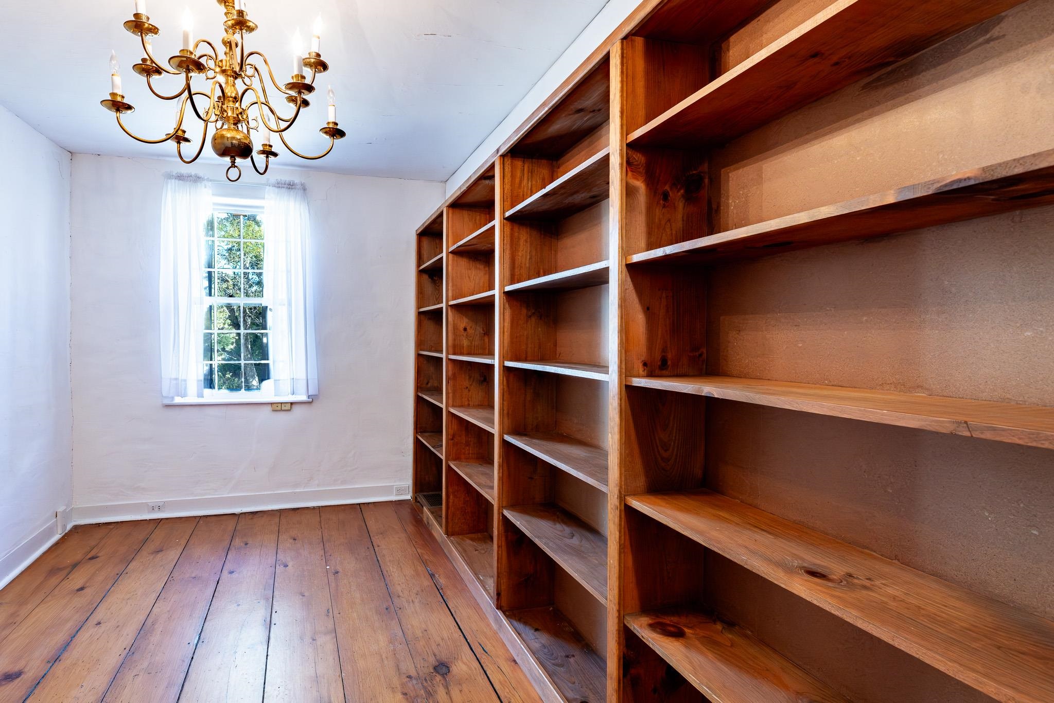 Second floor study 24151960