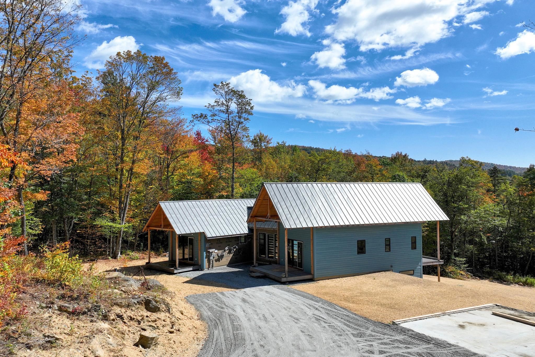 Garage slab with drainage 24147260
