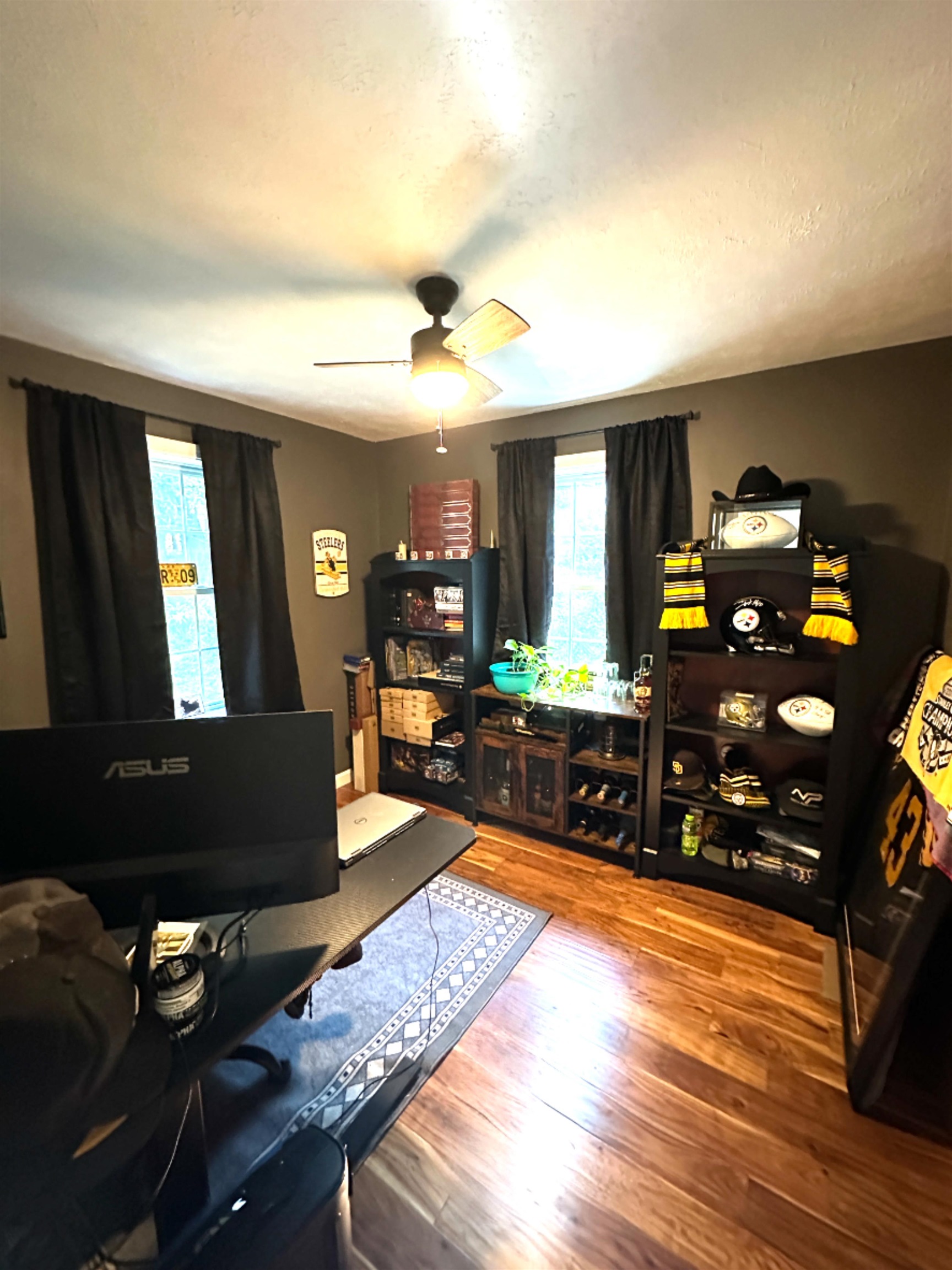 1st floor bedroom/office
