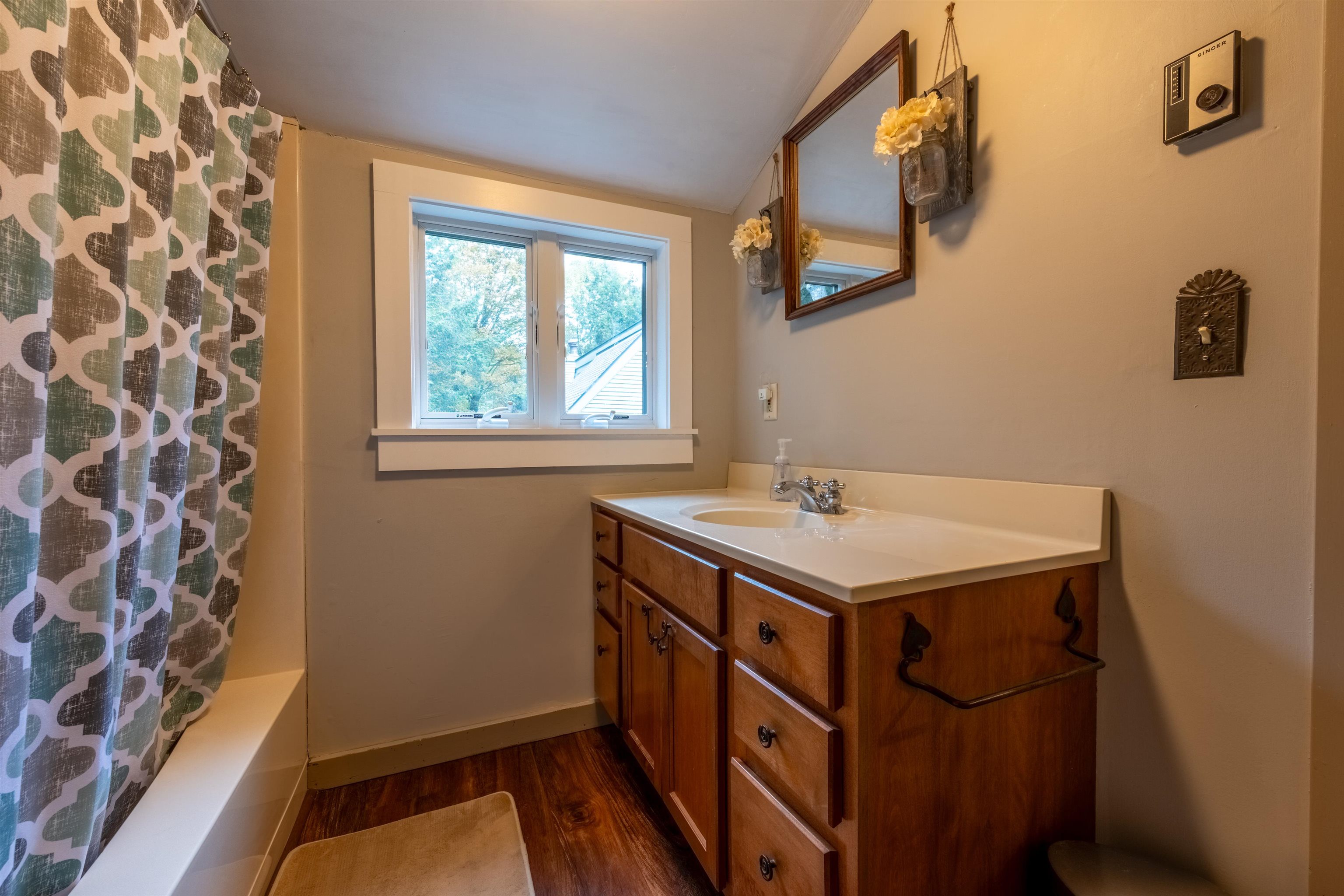 Second Floor Full Bath