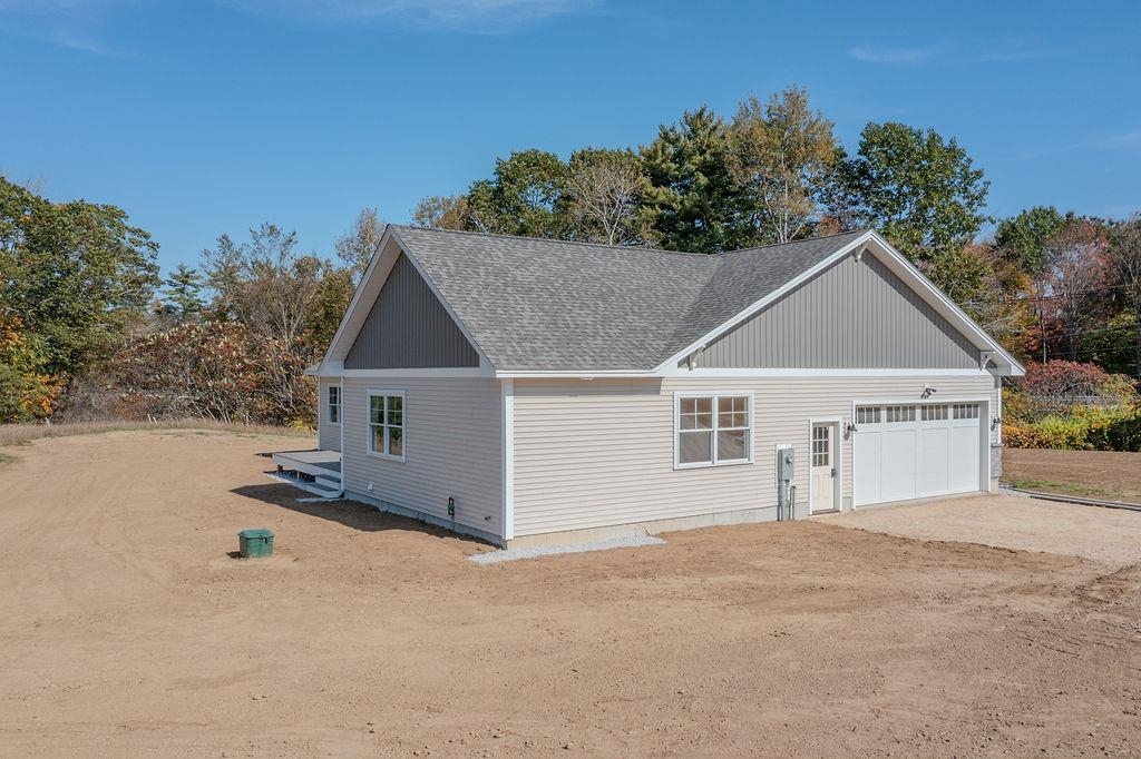 Homes for sale in Epping, NH | 384 North River Rd, Epping, NH 03042 | MLS# 5063125