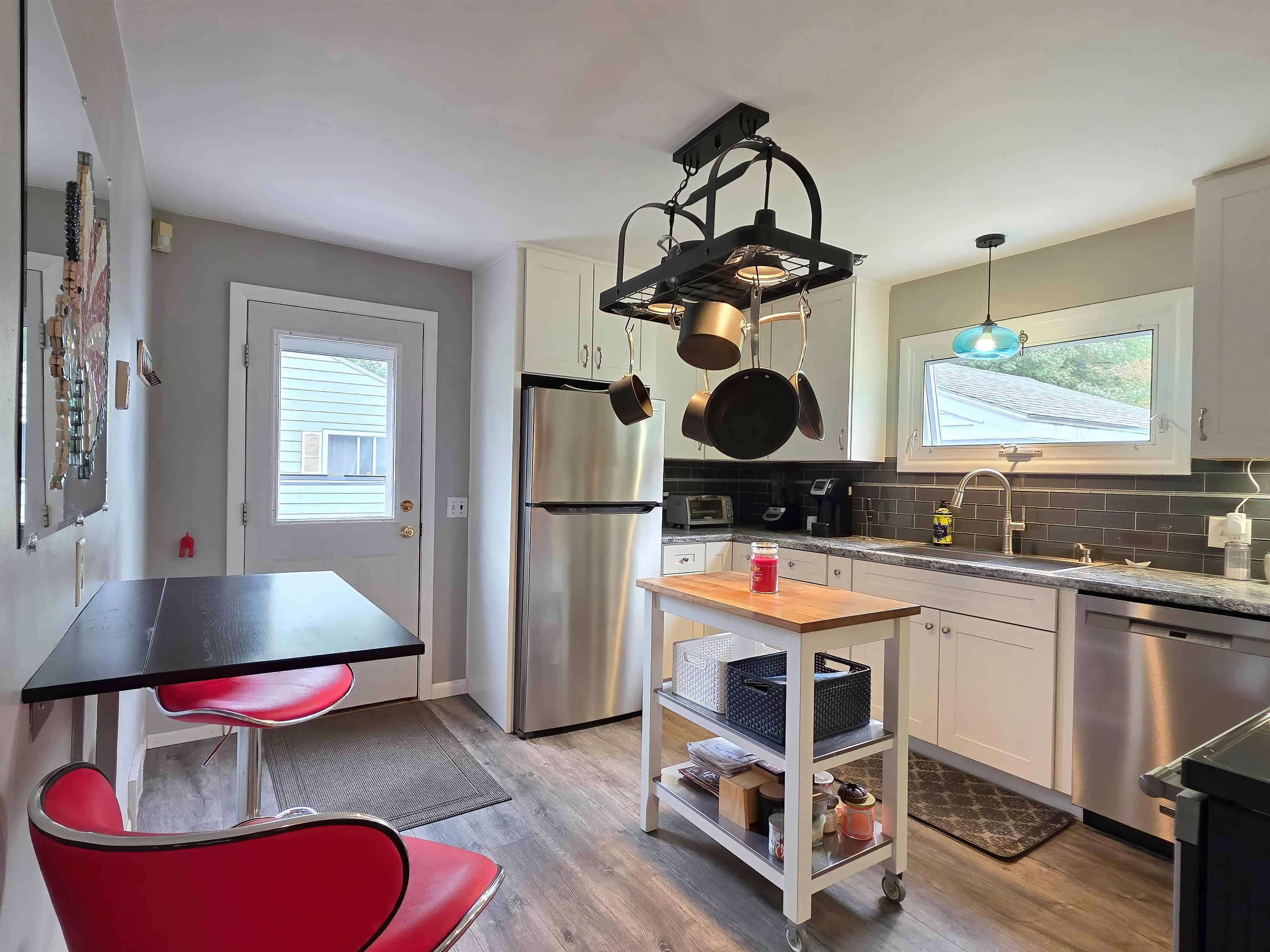 Homes for sale in Burlington, VT | 40 Arlington Ct, Burlington, VT 05408 | MLS# 5063192