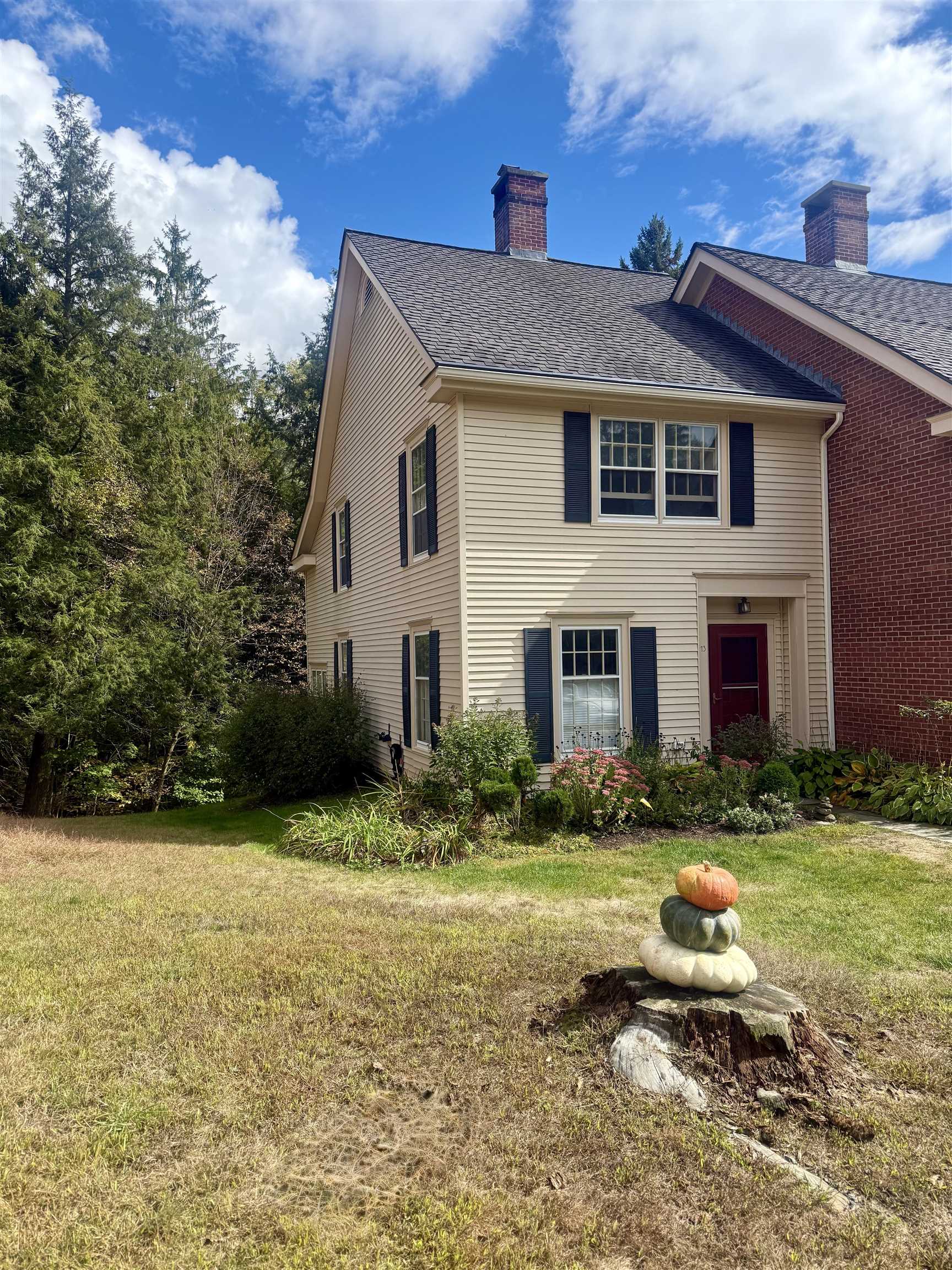 WOODSTOCK VT Condo for sale $$499,000 | $226 per sq.ft.