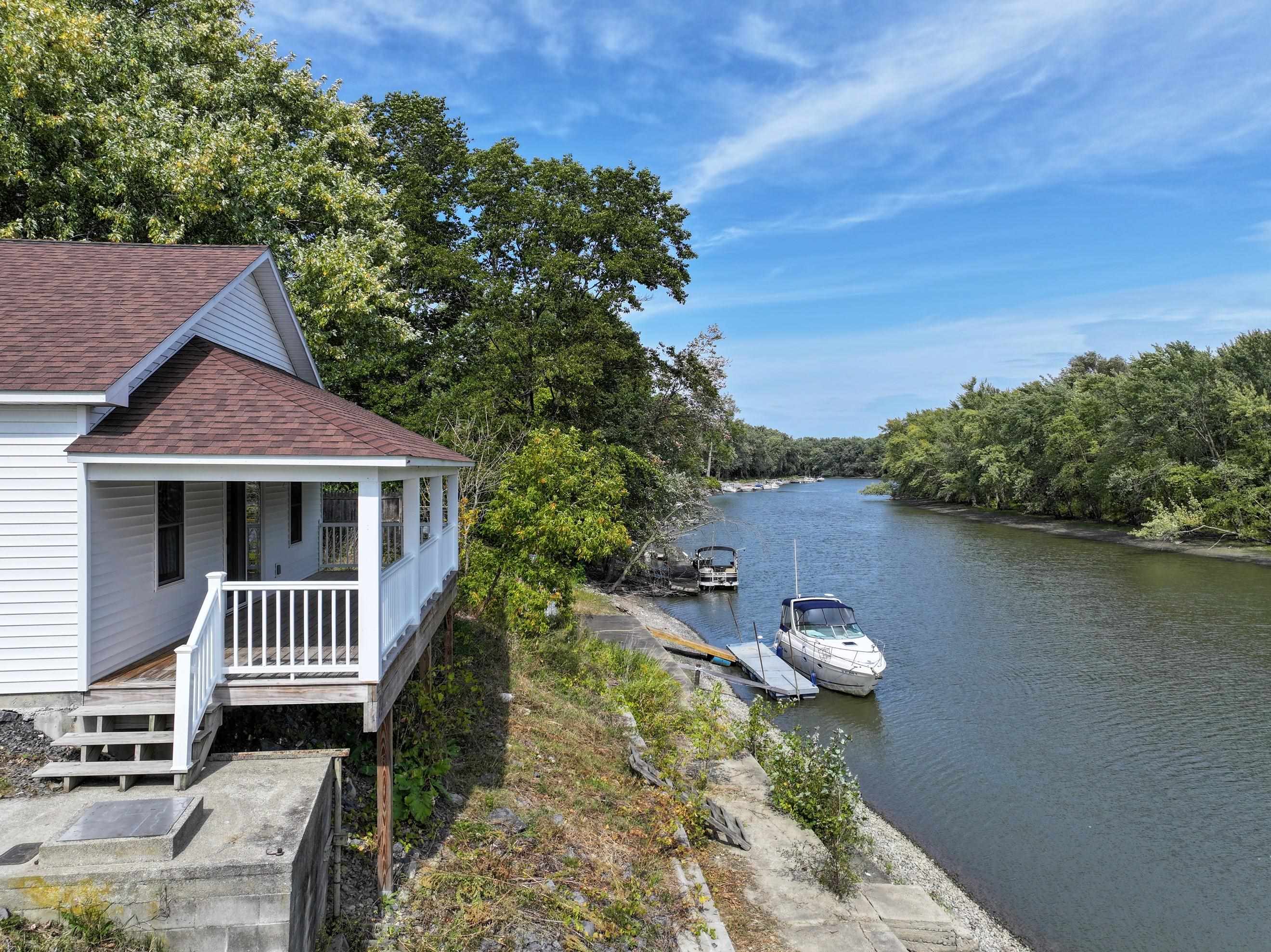 Ferrisburgh VT Home for sale $$425,000 $472 per sq.ft.