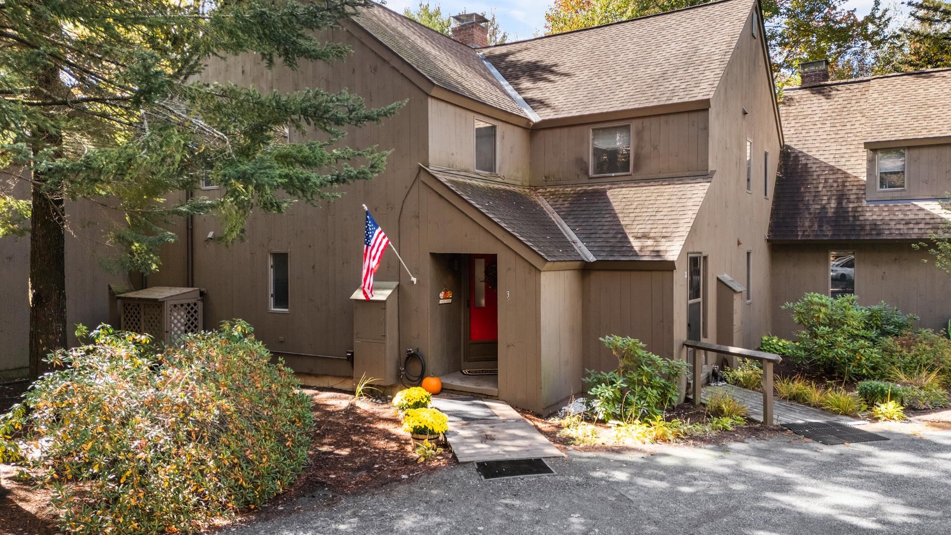 Village of Eastman in Town of Grantham NH Condo for sale $499,903 $269 per sq.ft.