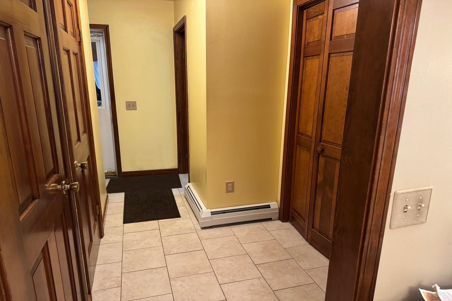 Homes for sale in Rutland Town, VT | 27 Georgeanna Blvd, Rutland Town, VT 05701 | MLS# 5063510