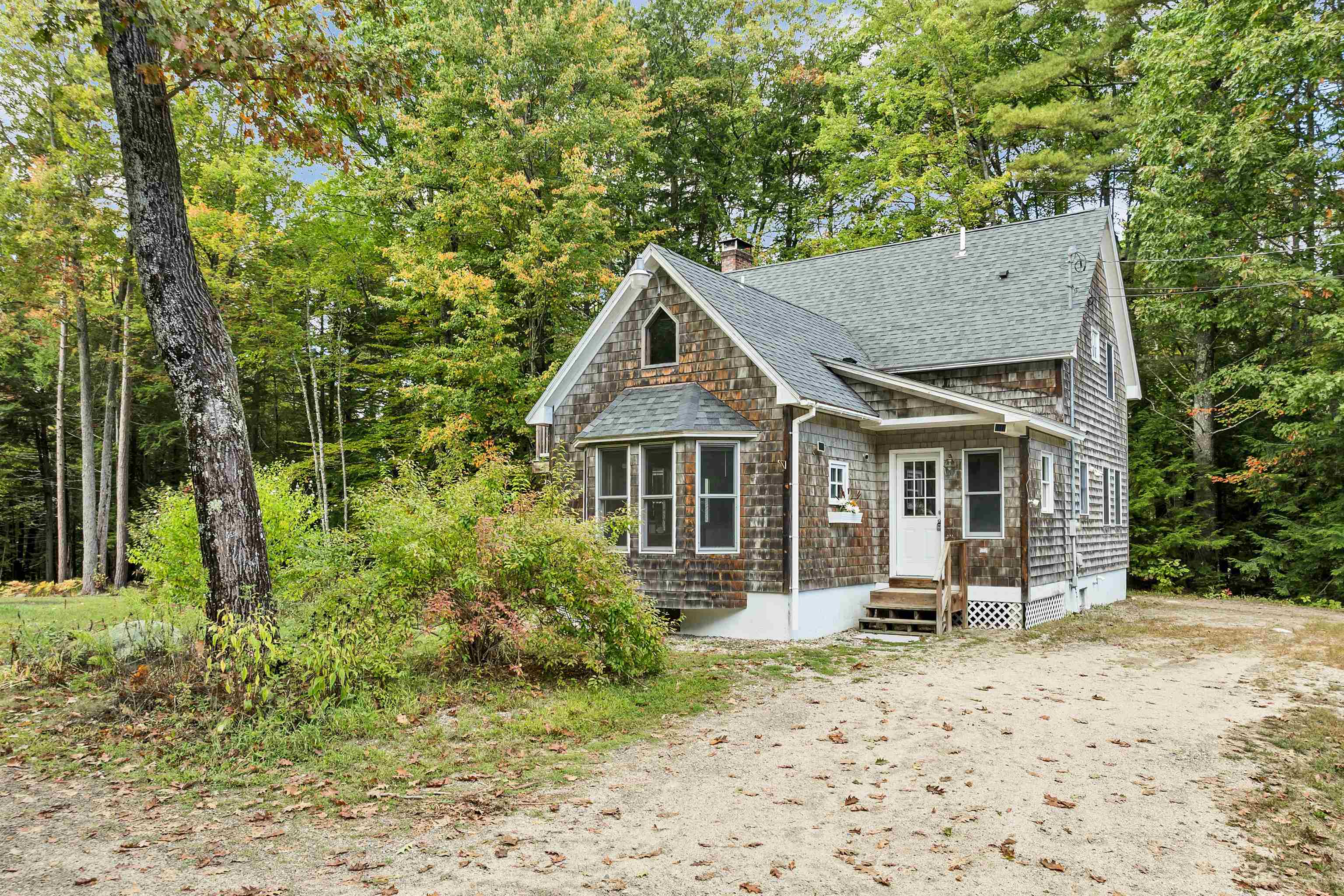Ossipee NH Home for sale $$399,000 $259 per sq.ft.