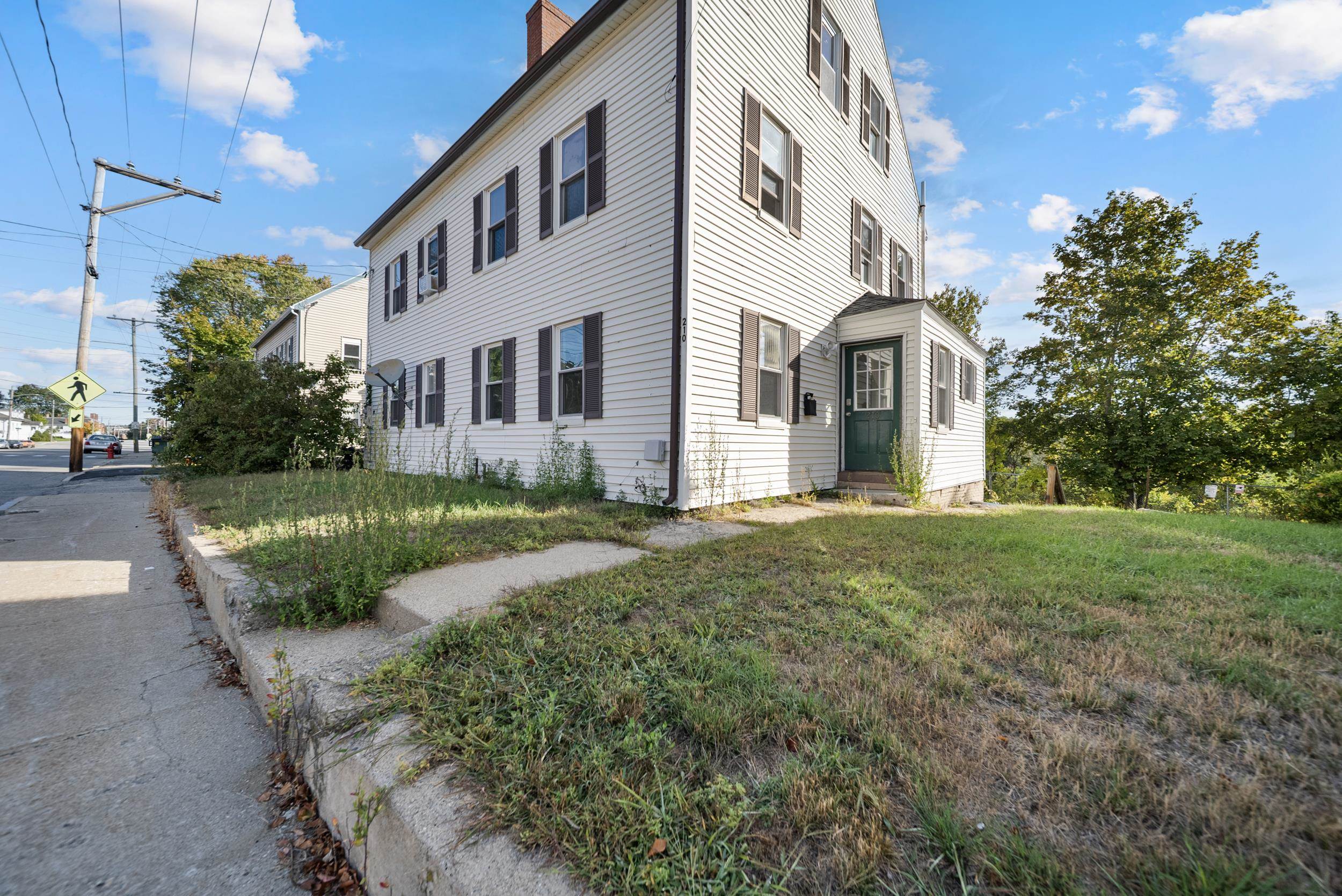 Homes for sale in Somersworth, NH | 208 Main St, Somersworth, NH 03825 | MLS# 5063556