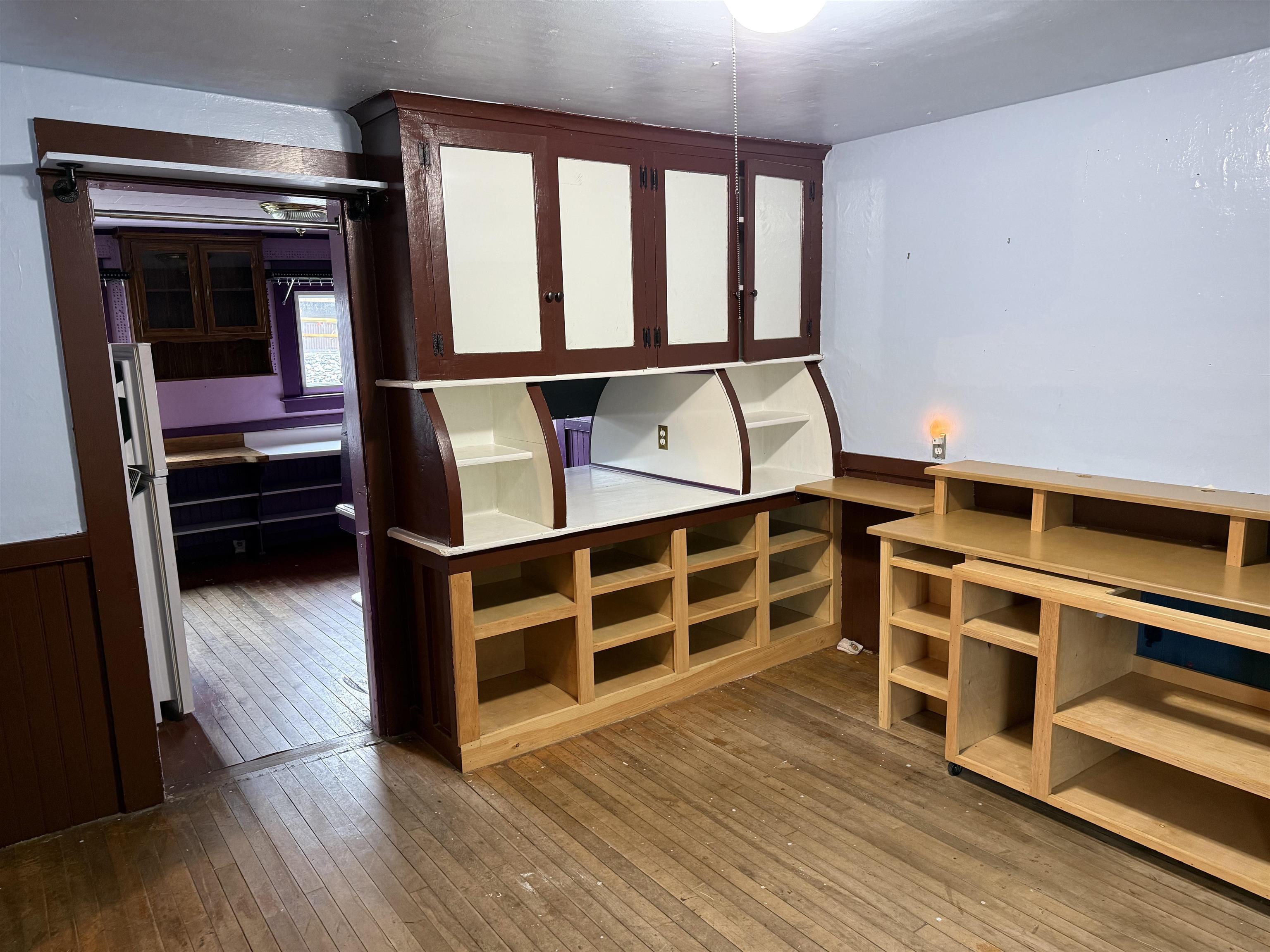 Dining Room 24268887