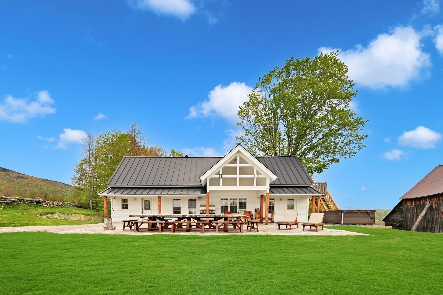 VILLAGE OF LUDLOW IN TOWN OF LUDLOW VT Home for sale $$5,500,000 | $1,746 per sq.ft.