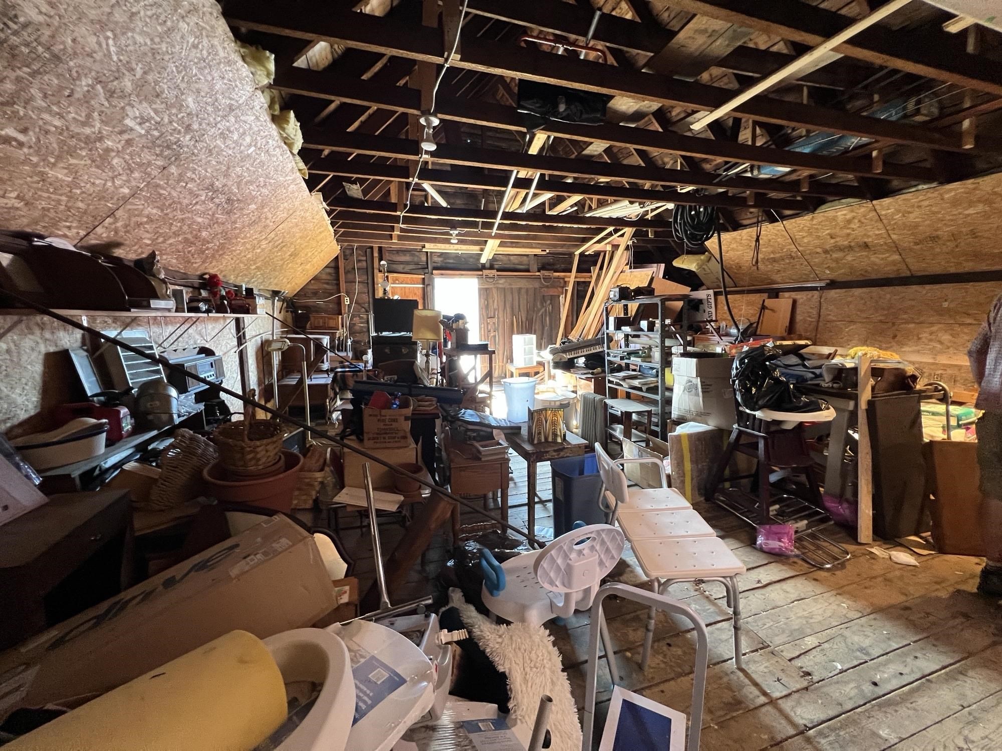 263 Pleasant St, Berlin, NH 03570