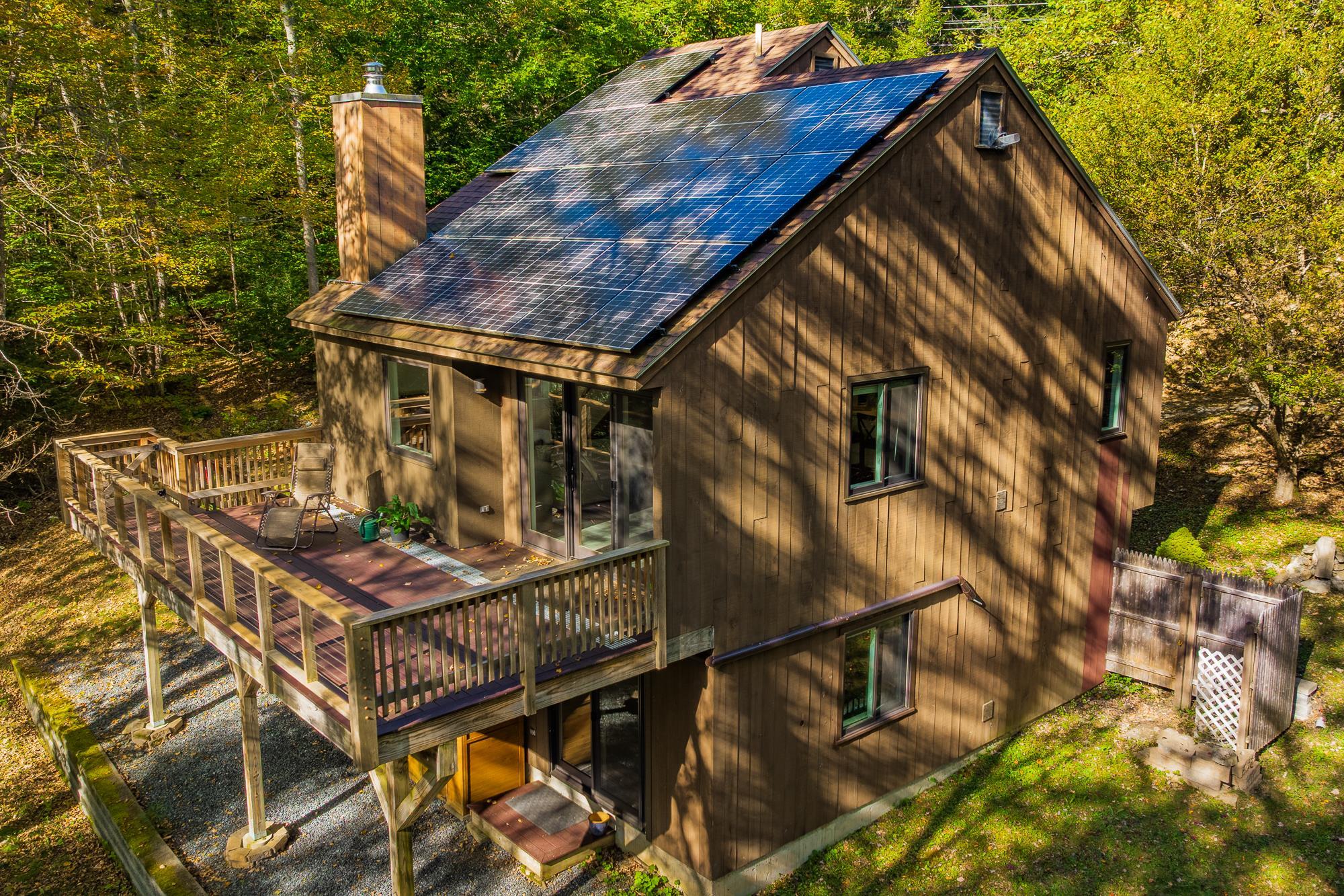 Village of Quechee in Town of Hartford VT Home for sale $$390,000 $290 per sq.ft.