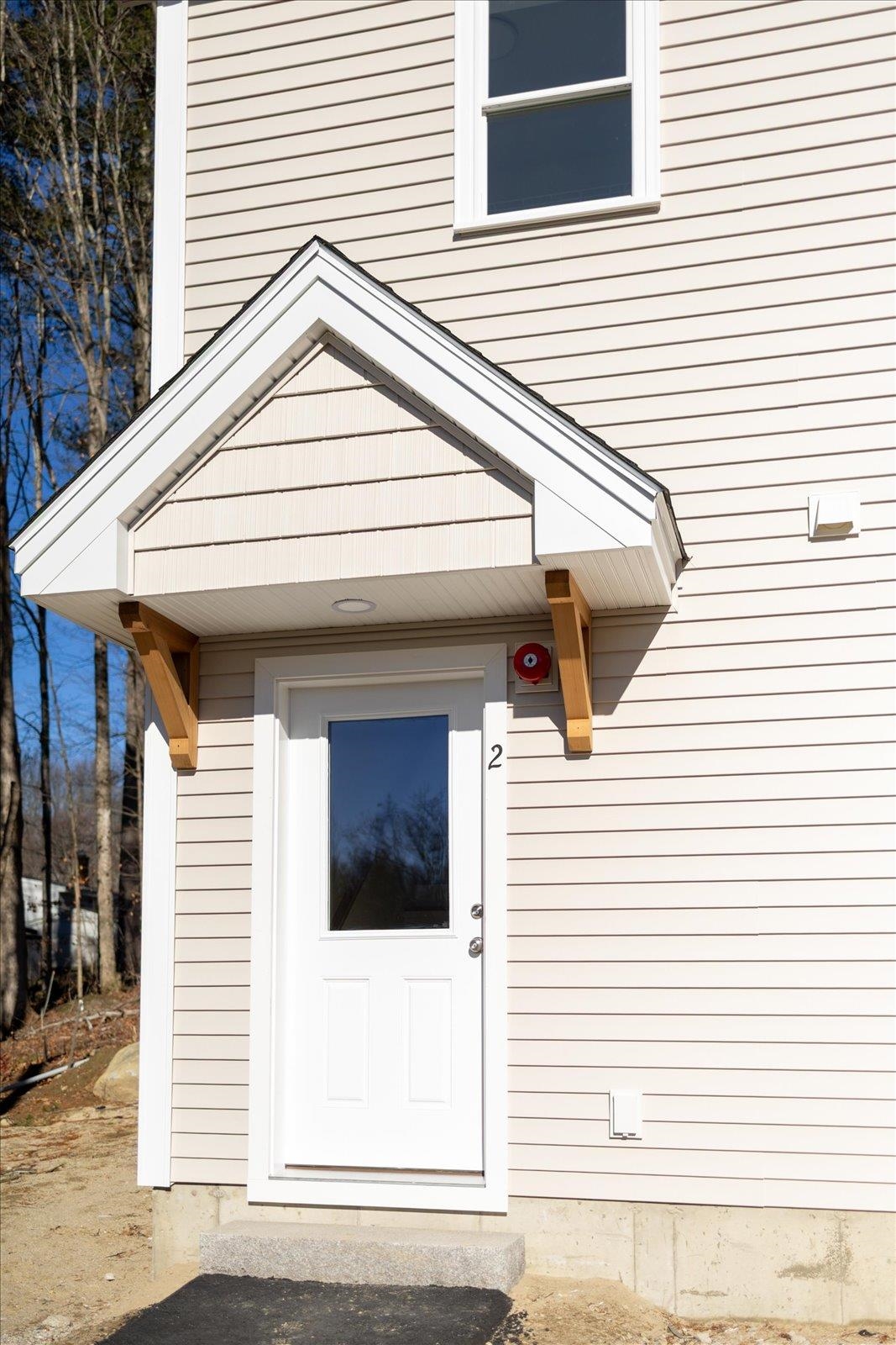 49 Lucy Ln, Peterborough, NH 03458