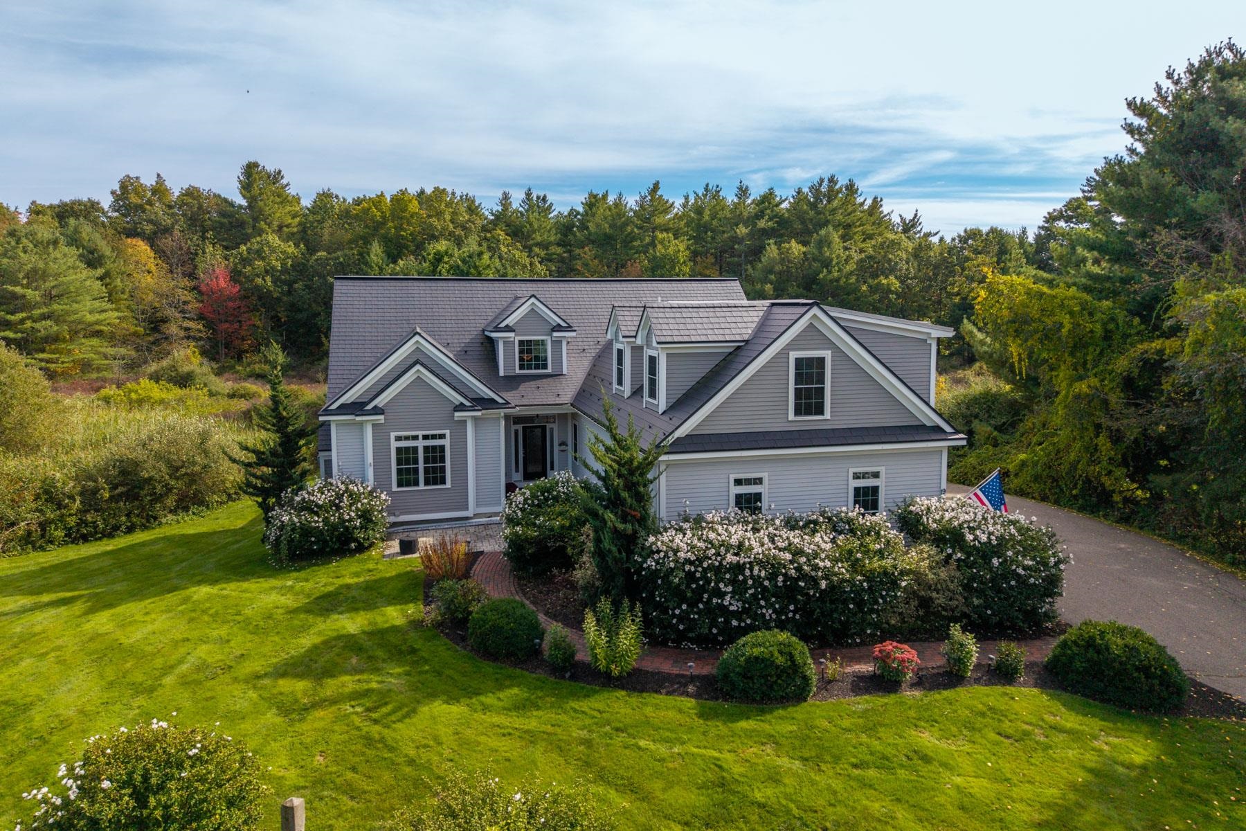 Homes for sale in Dover, NH | 19 Schooner Dr, Dover, NH 03820 | MLS# 5063885