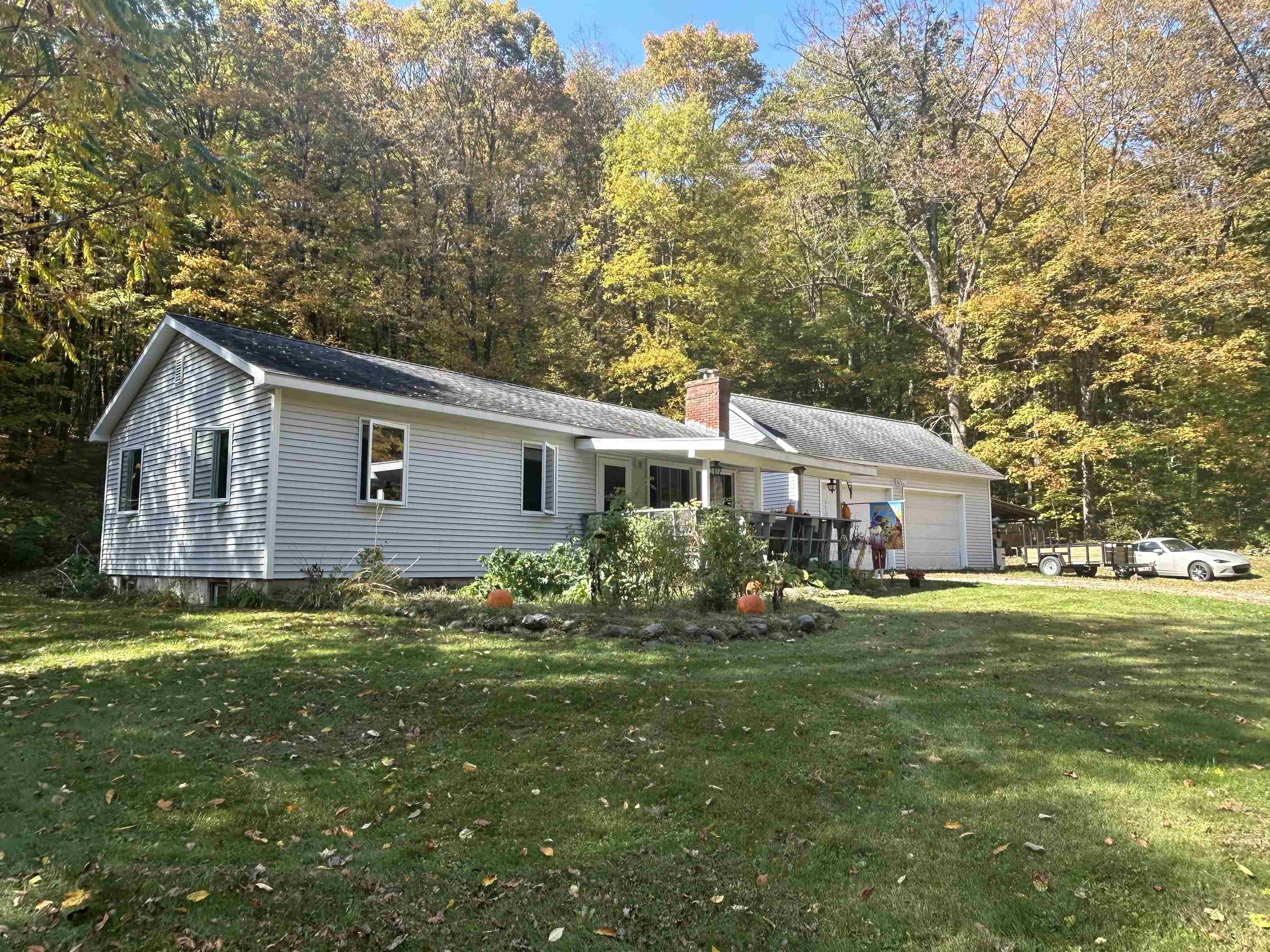 Homes for sale in Hinesburg, VT | 1631 North Rd, Hinesburg, VT 05461 | MLS# 5063950