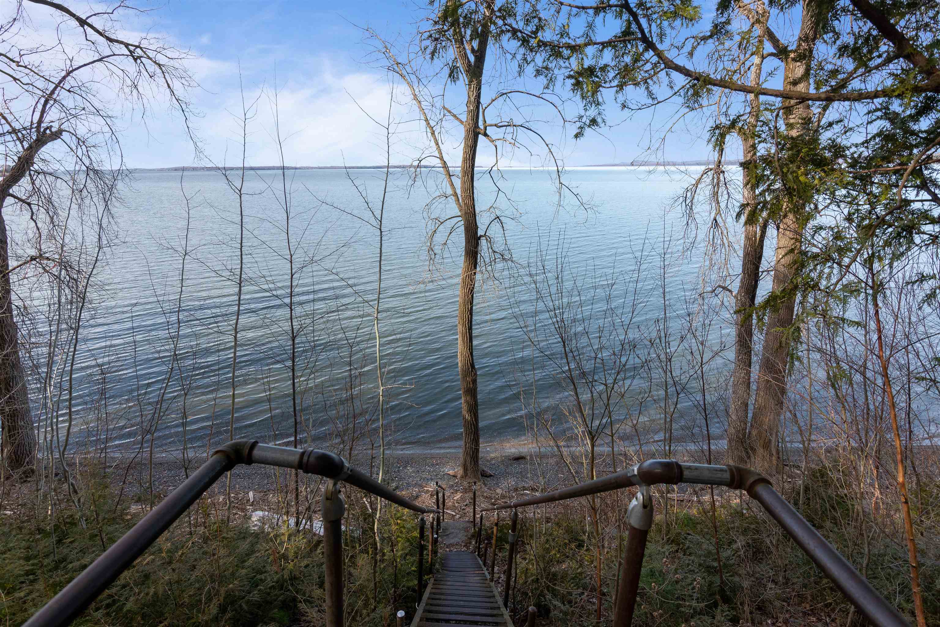 Homes for sale in Colchester, VT | 22 Hawthorne Ln, Colchester, VT 05446 | MLS# 5063993