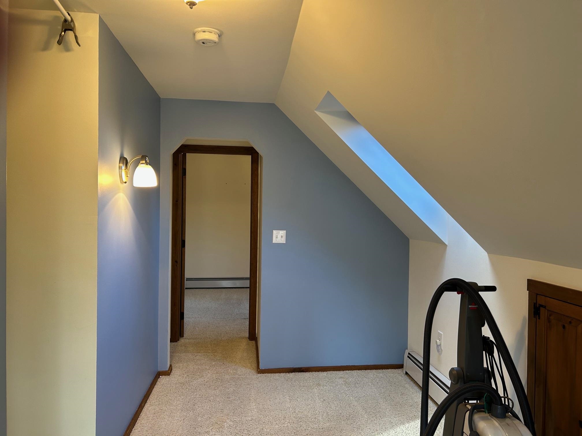 Upstairs sitting sitting or play area. 24200891