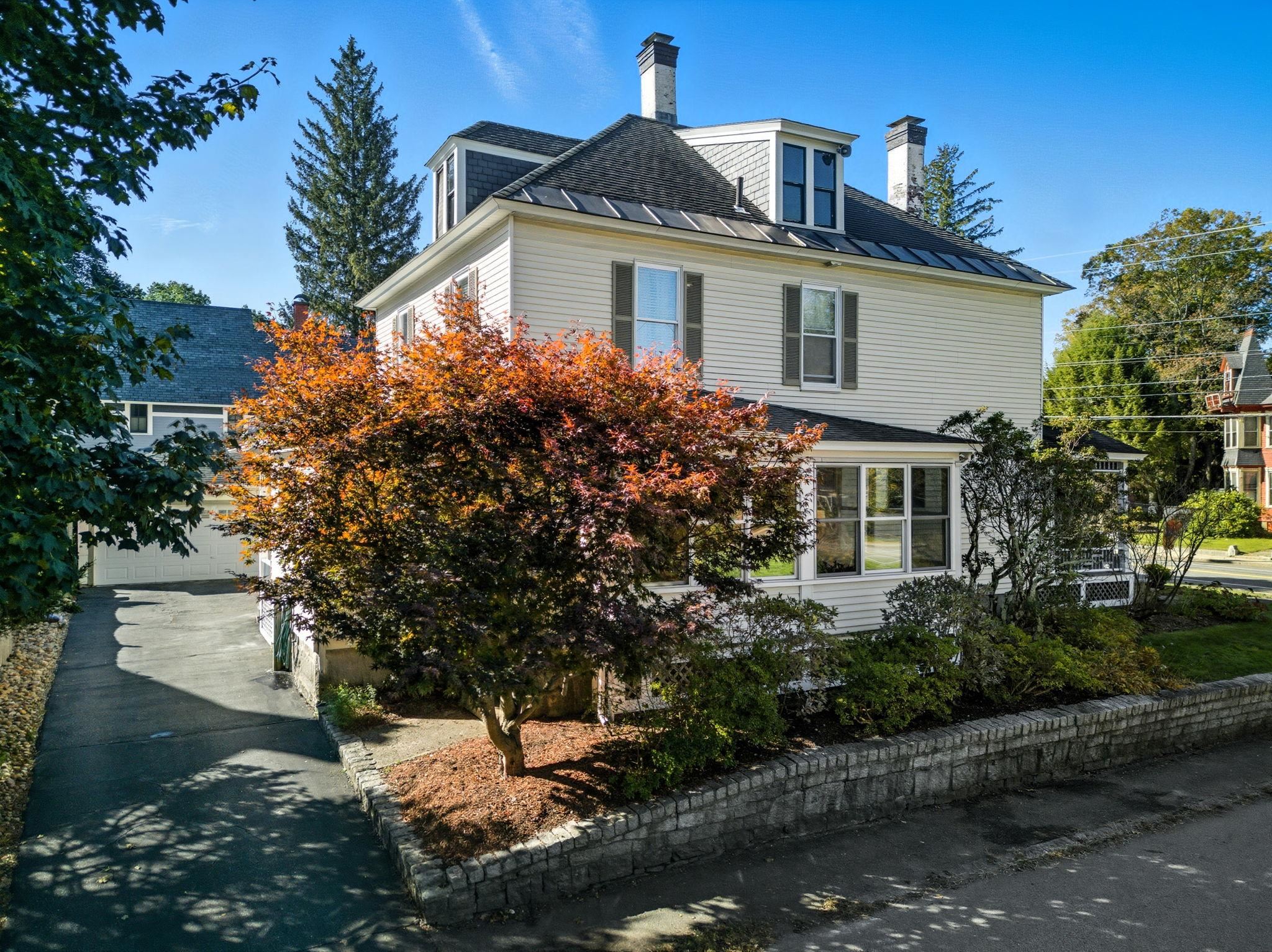 Nashua NH Home for sale $$695,000 $237 per sq.ft.