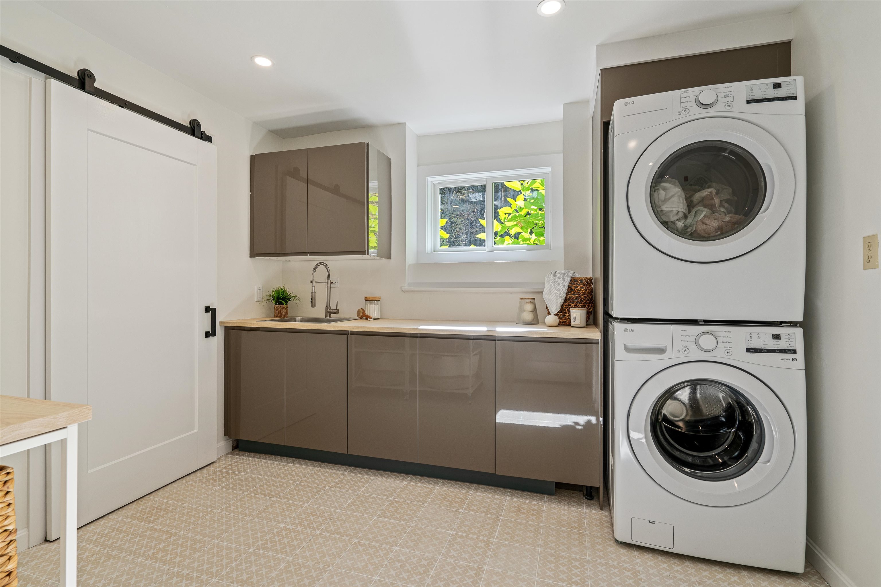 Terrific Laundry/Mudroom