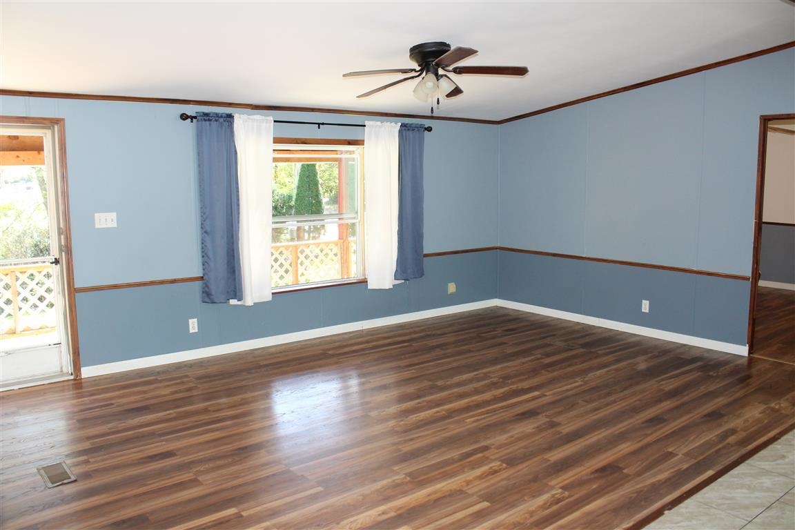 Living Room 24205242