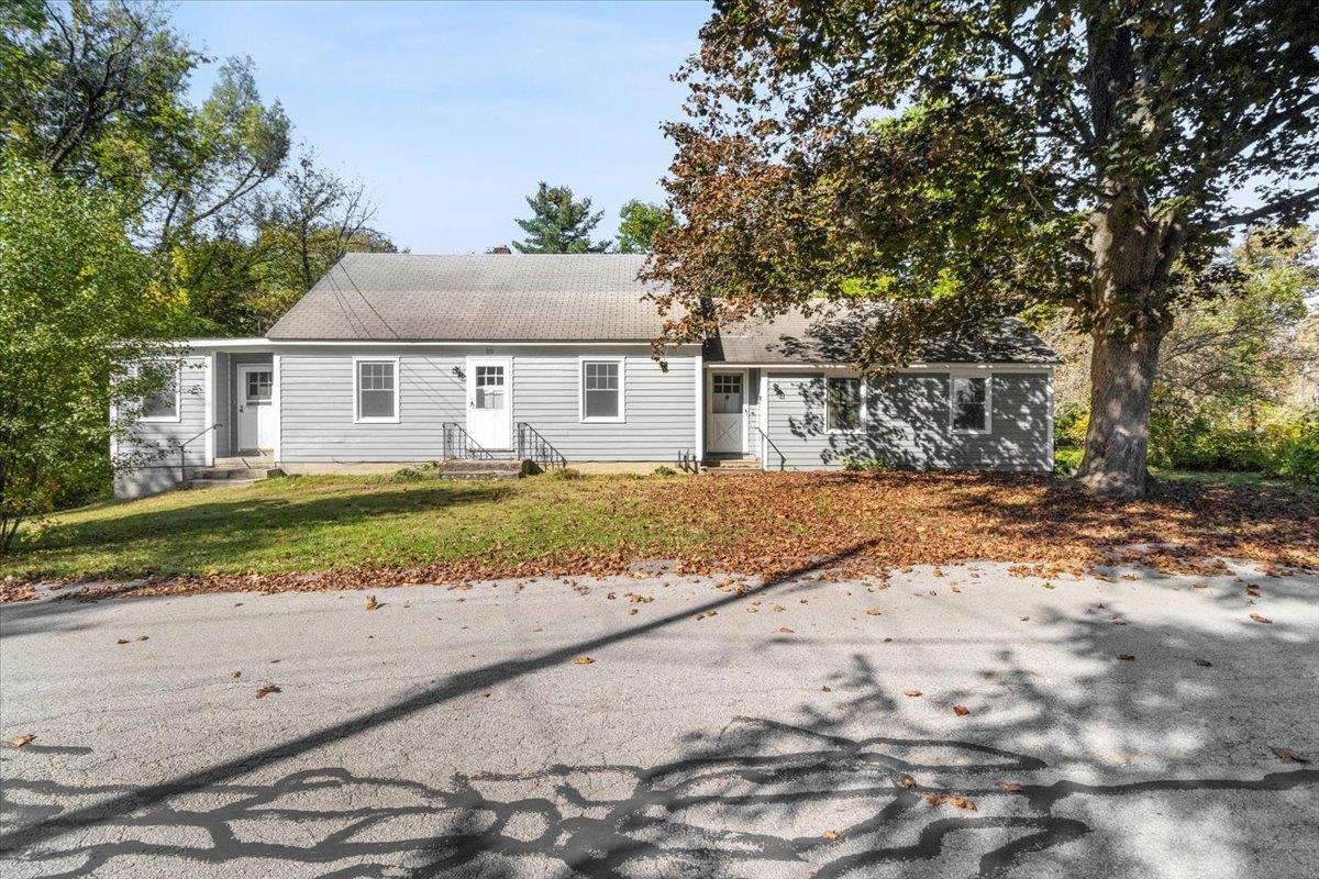 Bennington VT Home for sale $$339,000 $185 per sq.ft.