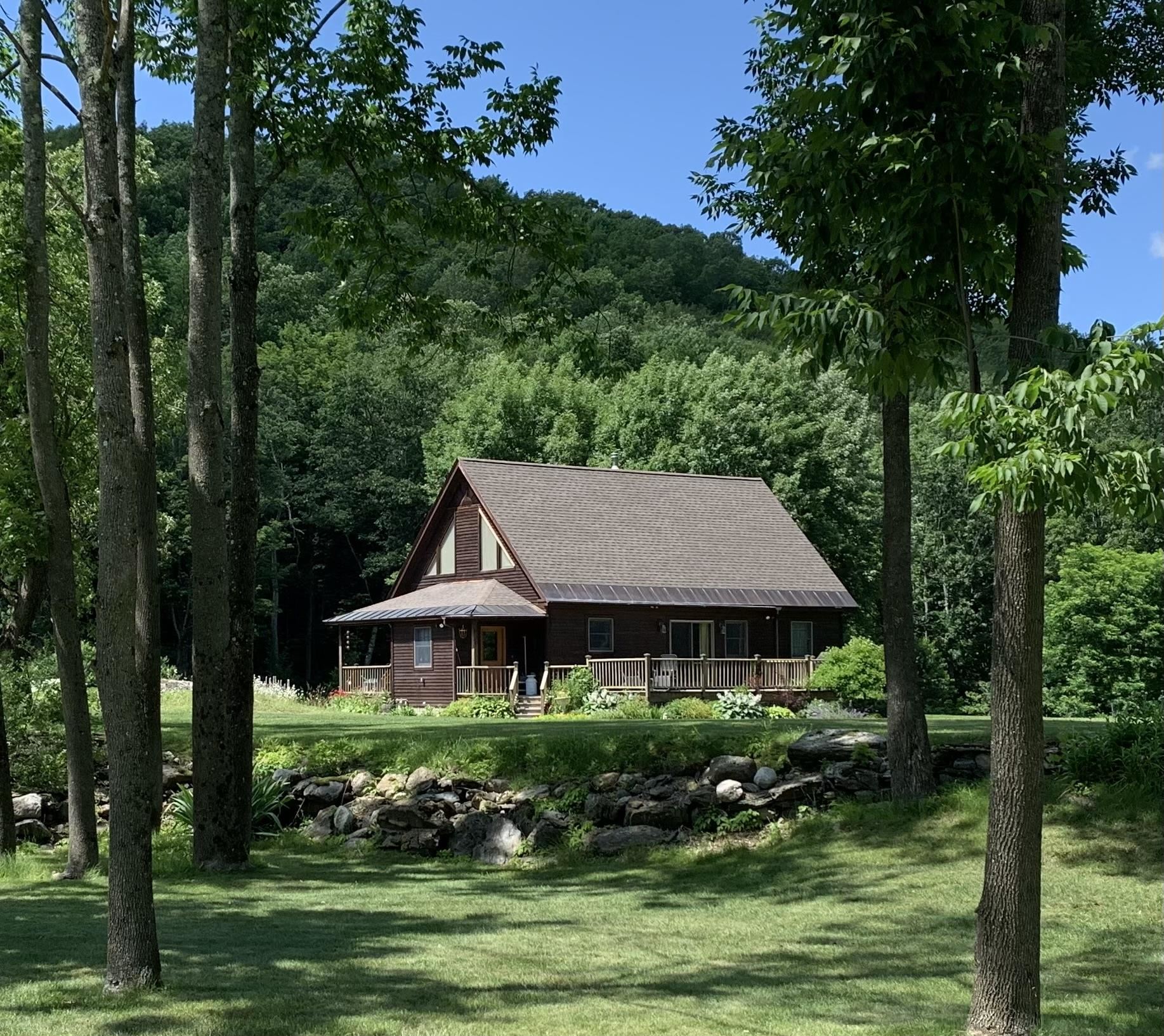 Pittsford VT Home for sale $$495,000 $266 per sq.ft.