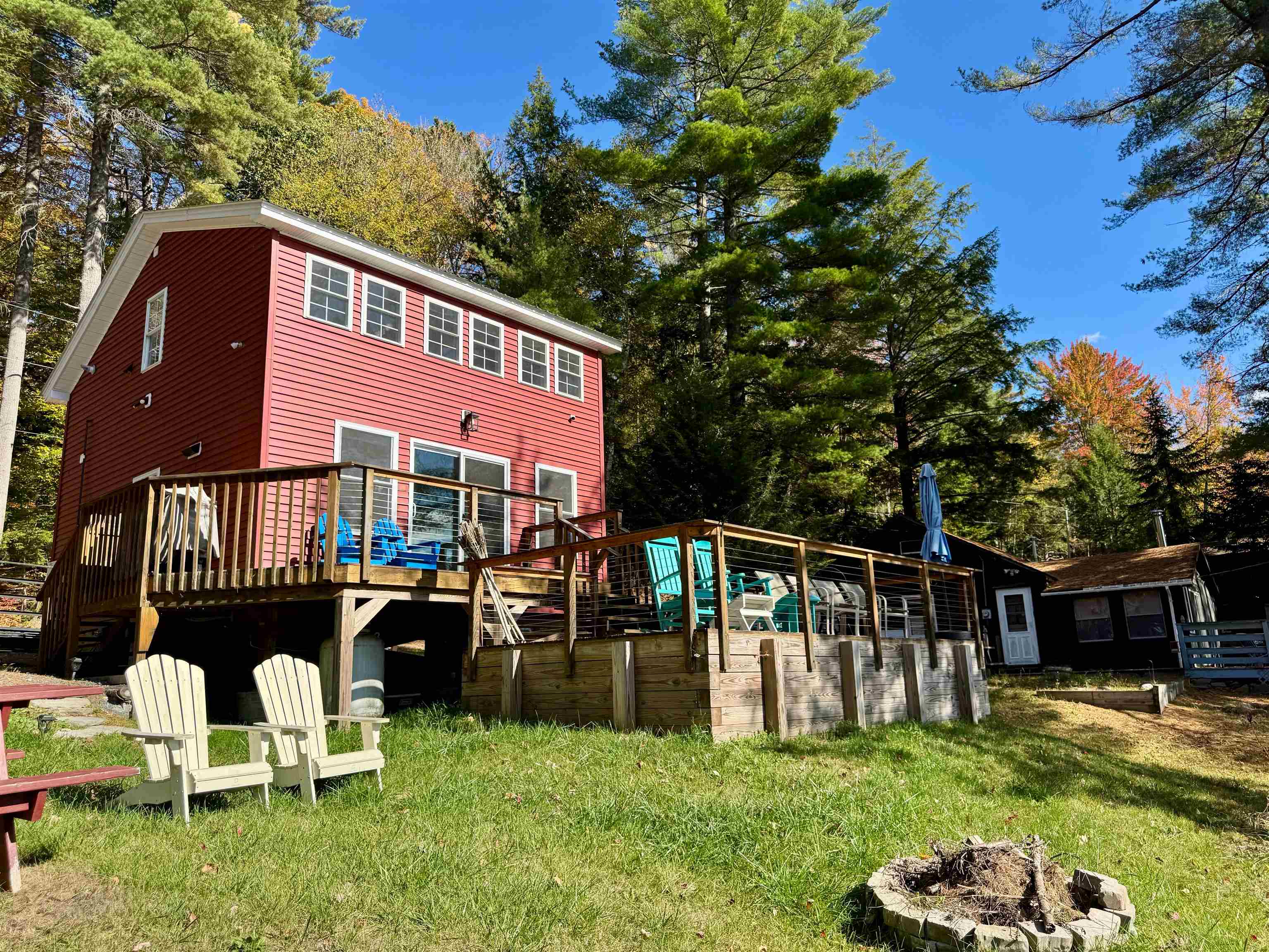 Newbury VT Home for sale $$399,000 $434 per sq.ft.