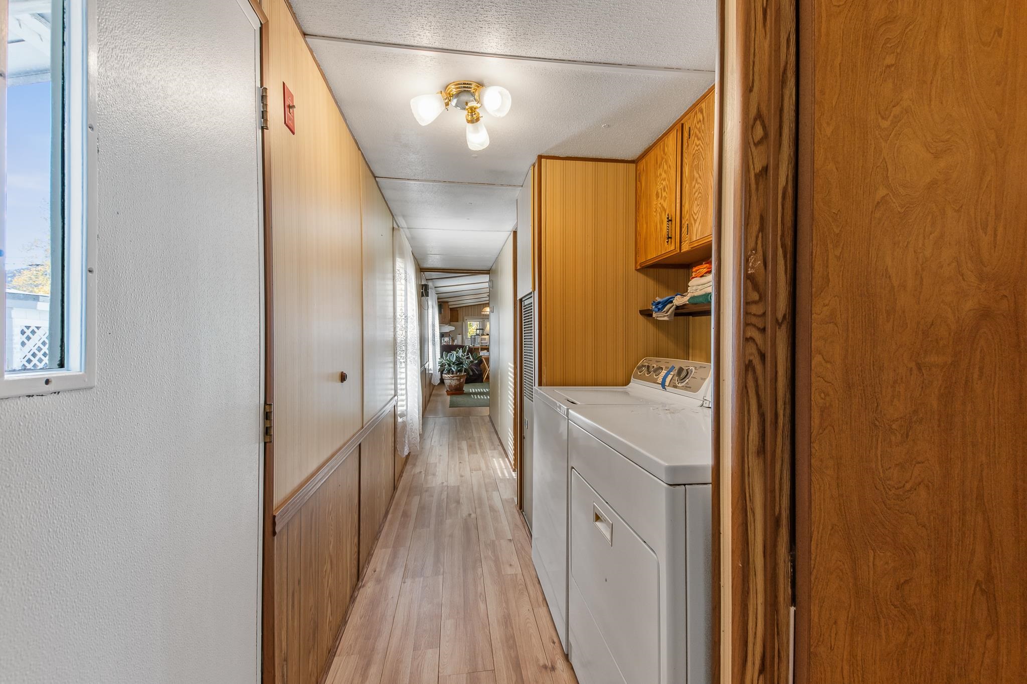 6 Pine St, Colebrook, NH 03576