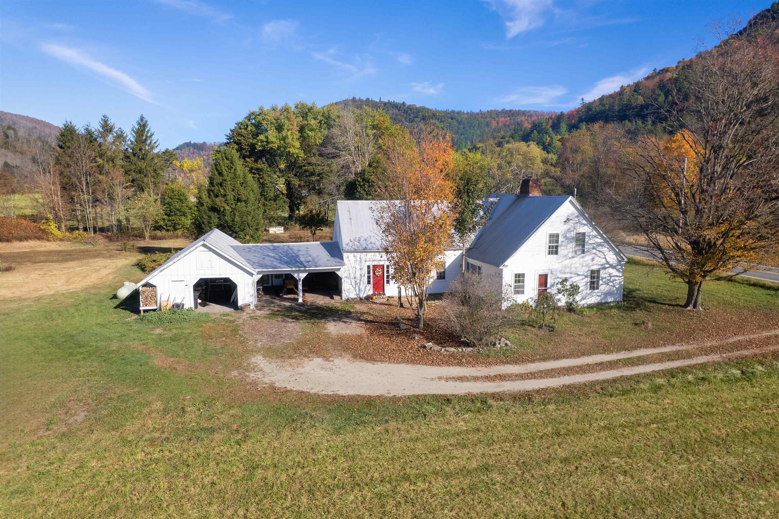 Rochester VT Home for sale $$429,000 $168 per sq.ft.