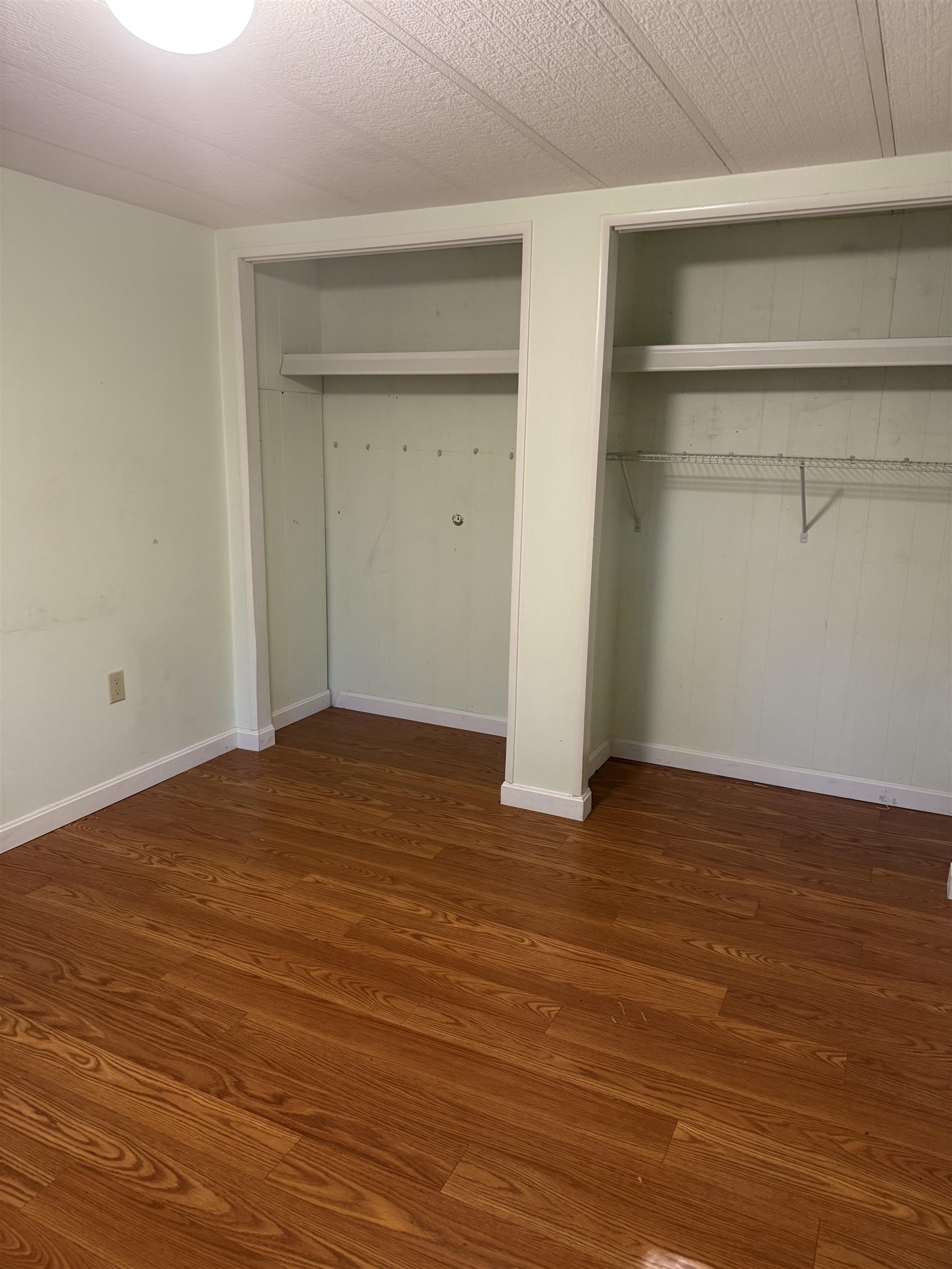 Homes for sale in North Hampton, NH | 11 Stone Ledge Rd, North Hampton, NH 01062 | MLS# 5064460