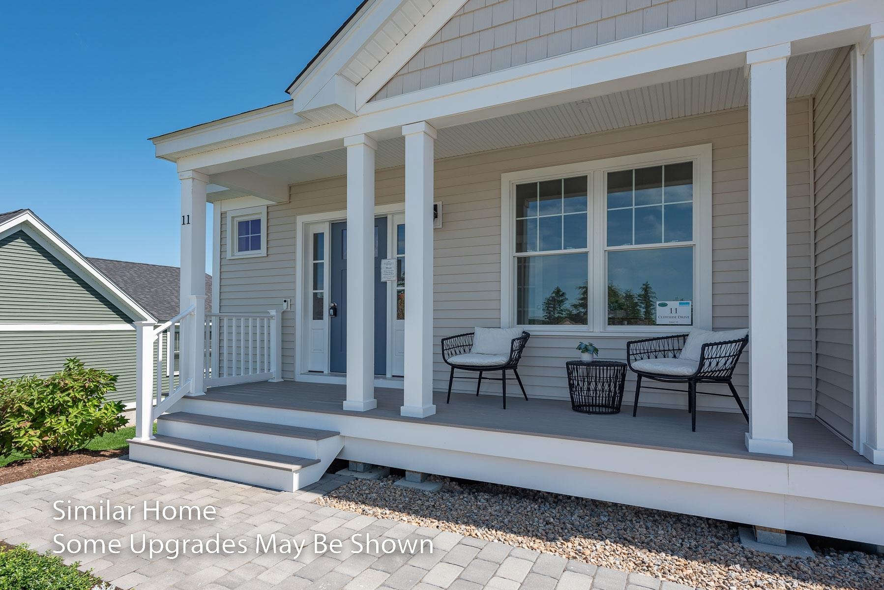 54 The Cliffs At Evergreen Dr, Auburn, NH 03032