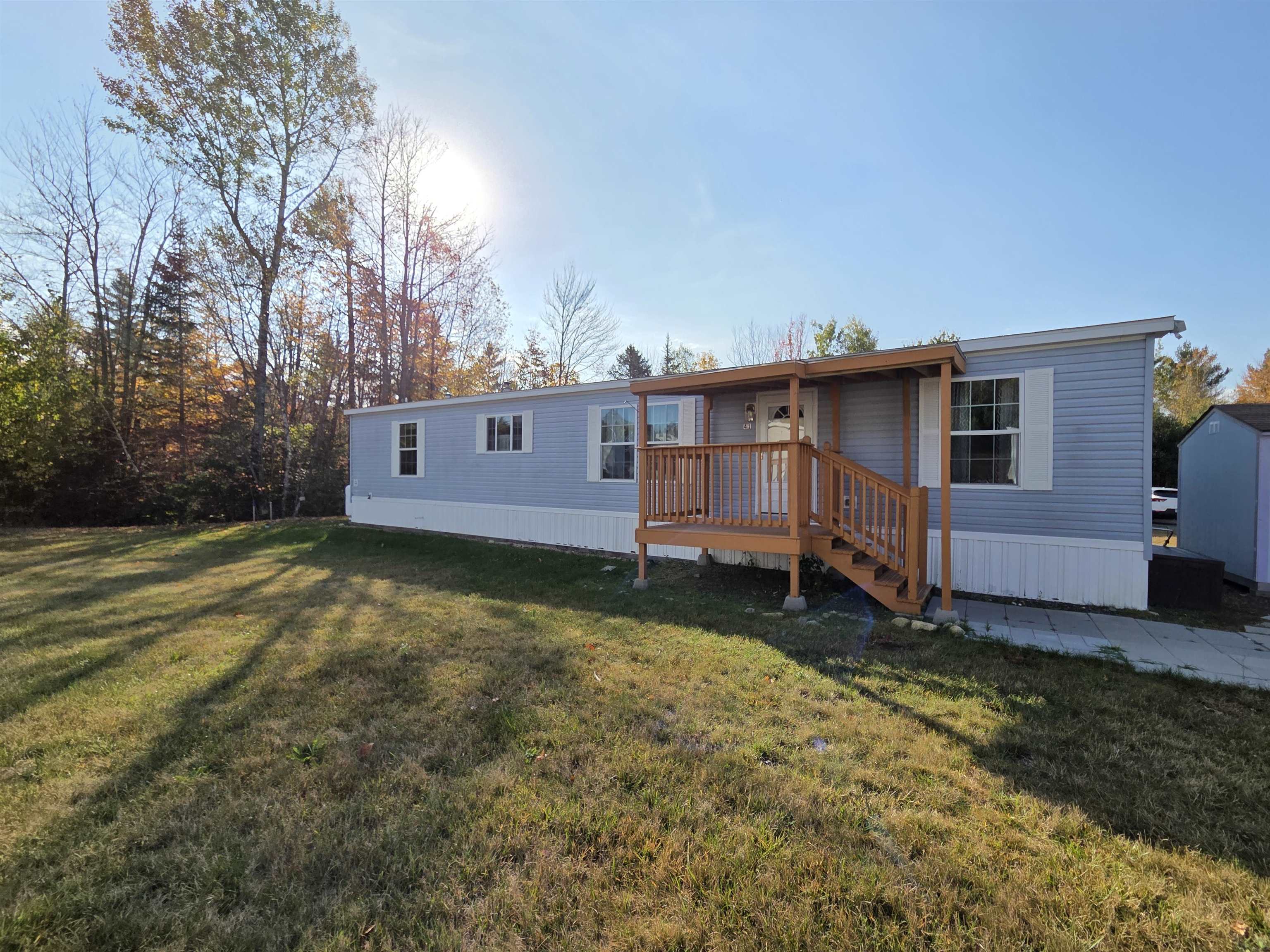 CANAAN NH Mobile-Manufacured Home for sale $$169,000 | $104 per sq.ft.