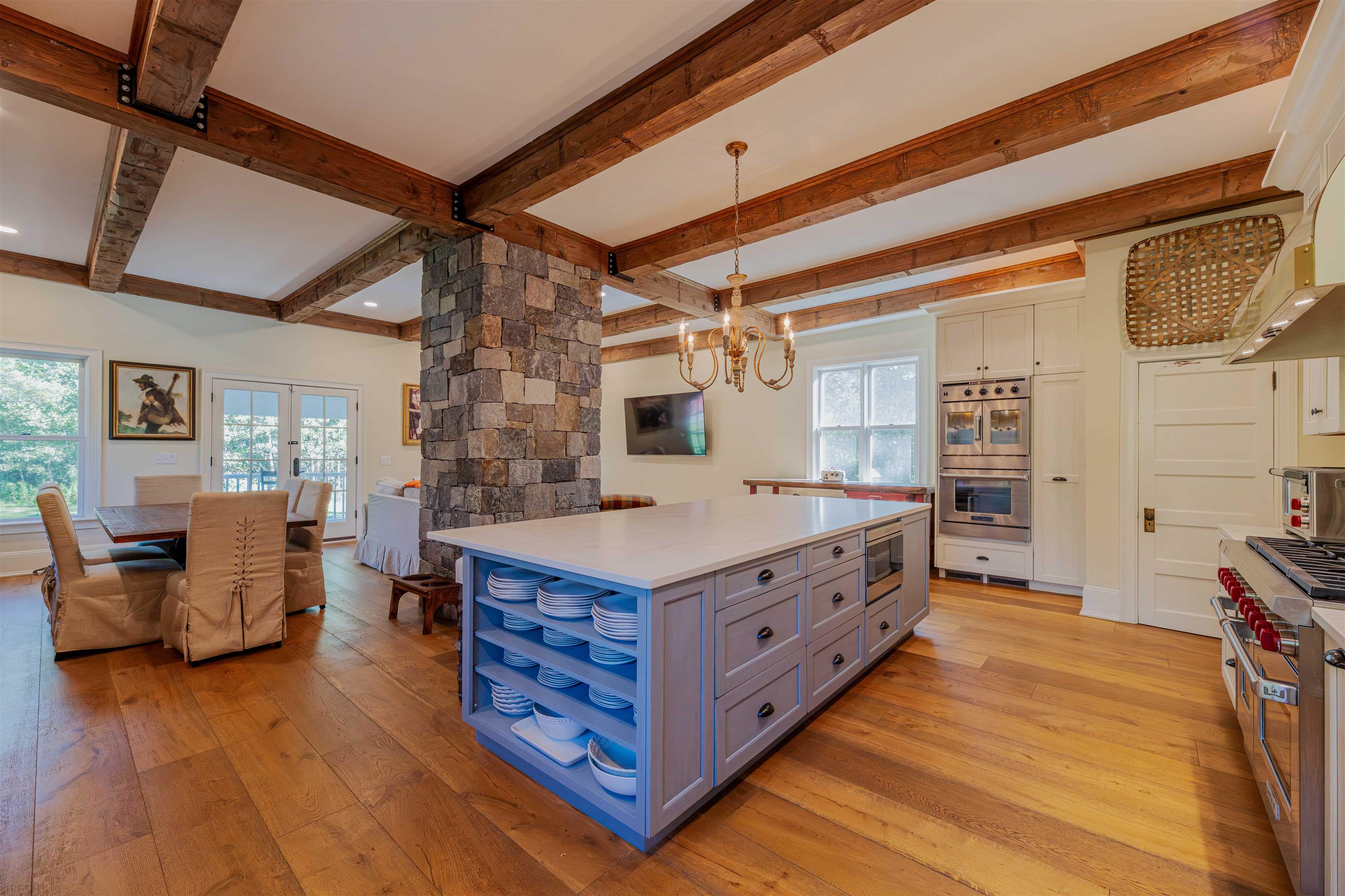 Homes for sale in Manchester, VT | 144 Taconic Ave, Manchester, VT 05254 | MLS# 5064505