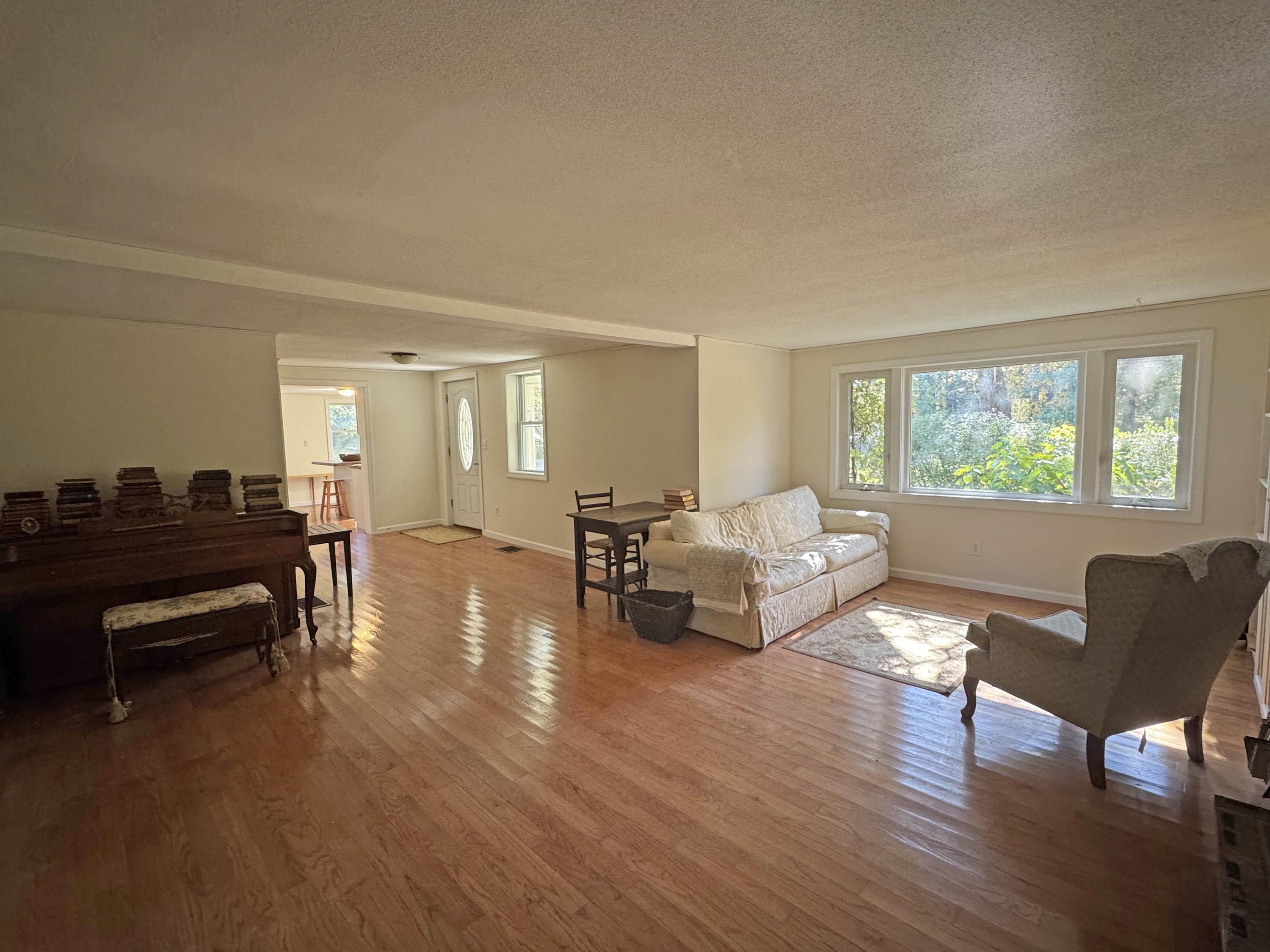 Homes for sale in Putney, VT | 203 Westminster Rd, Putney, VT 05346 | MLS# 5064526