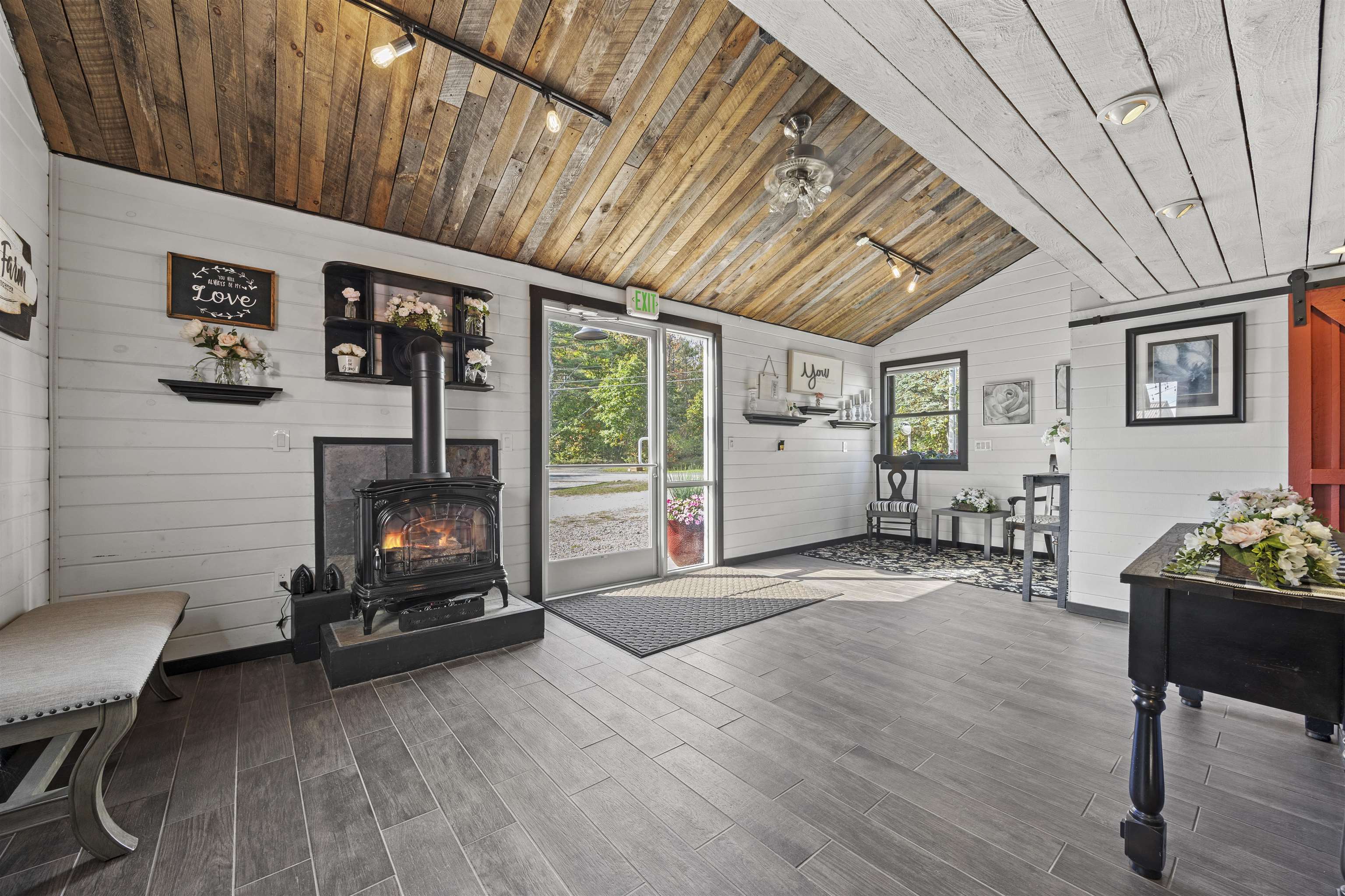 Homes for sale in Kennebunk Port, ME | 245 Arundel Rd, Kennebunk Port, ME 04046 | MLS# 5064555