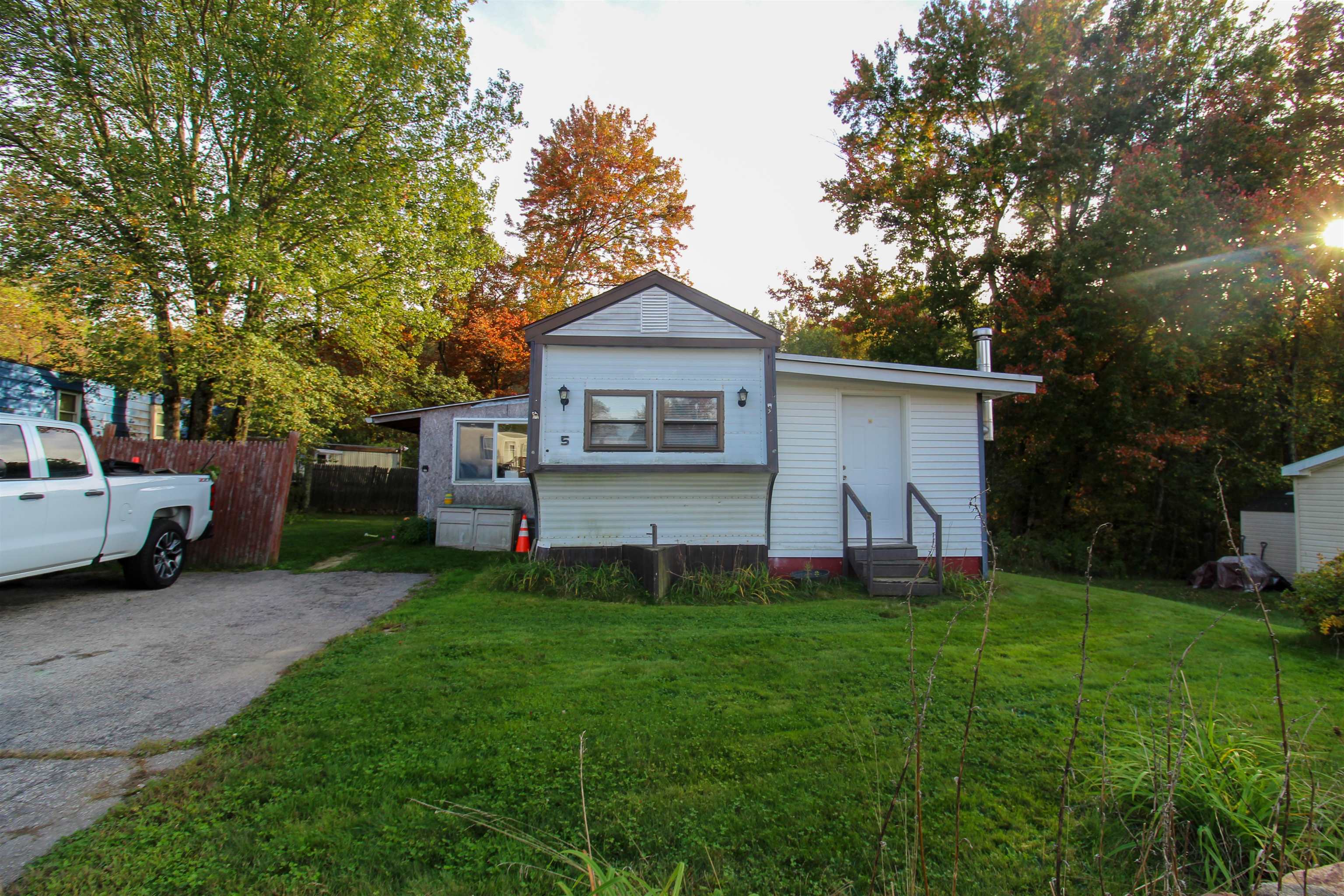 5 Catamount Hill Dr, Allenstown, NH 03275