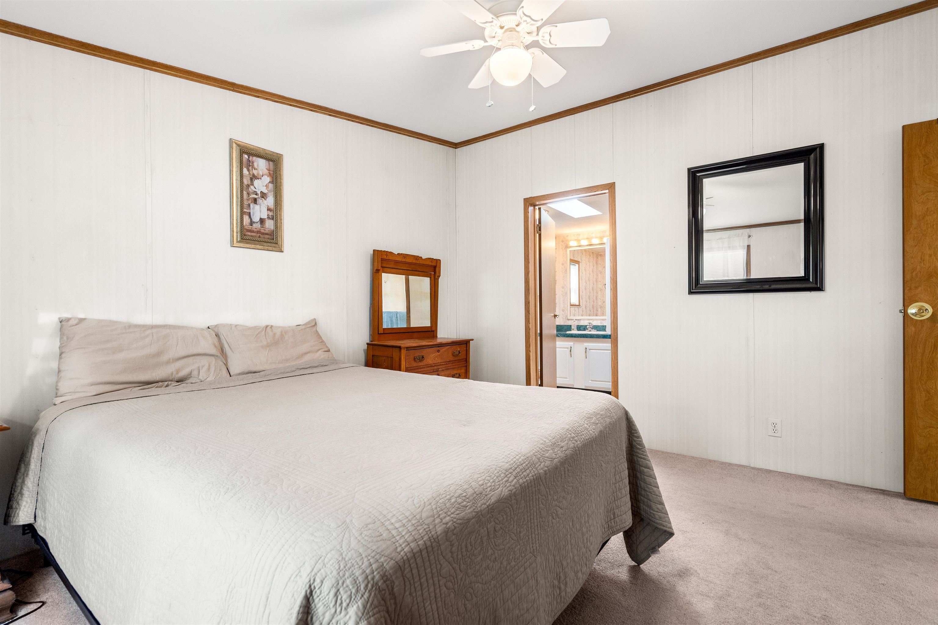 28 Great Brook Dr, Belmont, NH 03220-4403